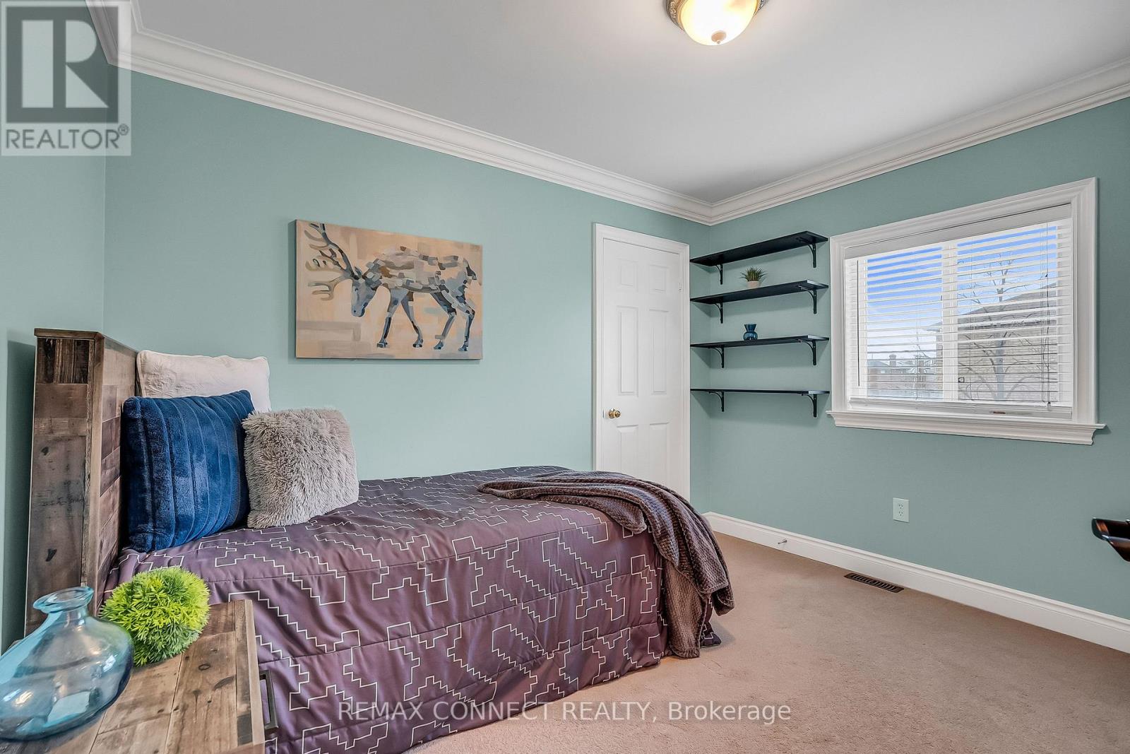 5 Terceira Circle, Toronto, Ontario  M6N 5J3 - Photo 16 - W13085726