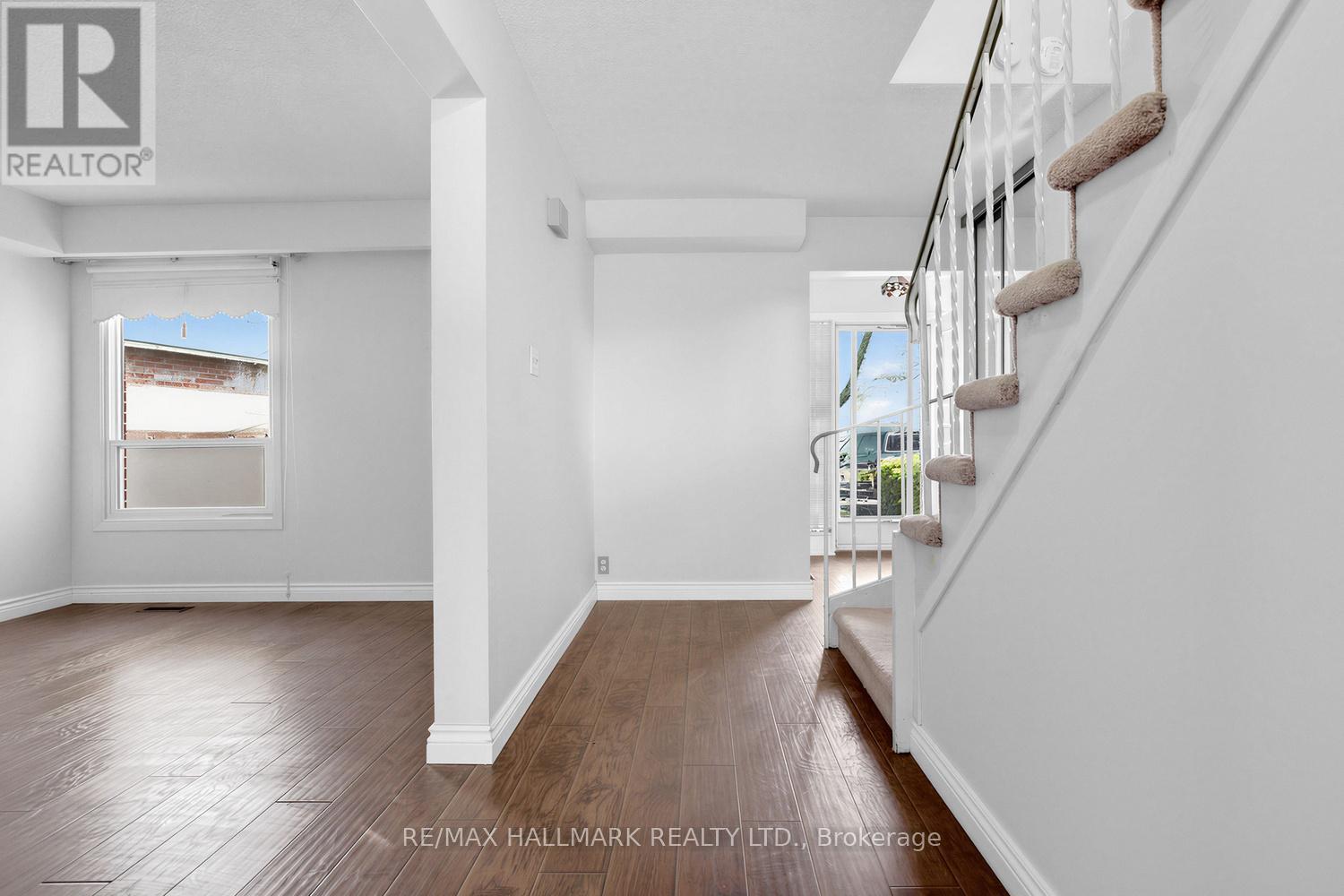 16 Shelbourne Court, Brampton, Ontario  L6Z 1C2 - Photo 15 - W13085752