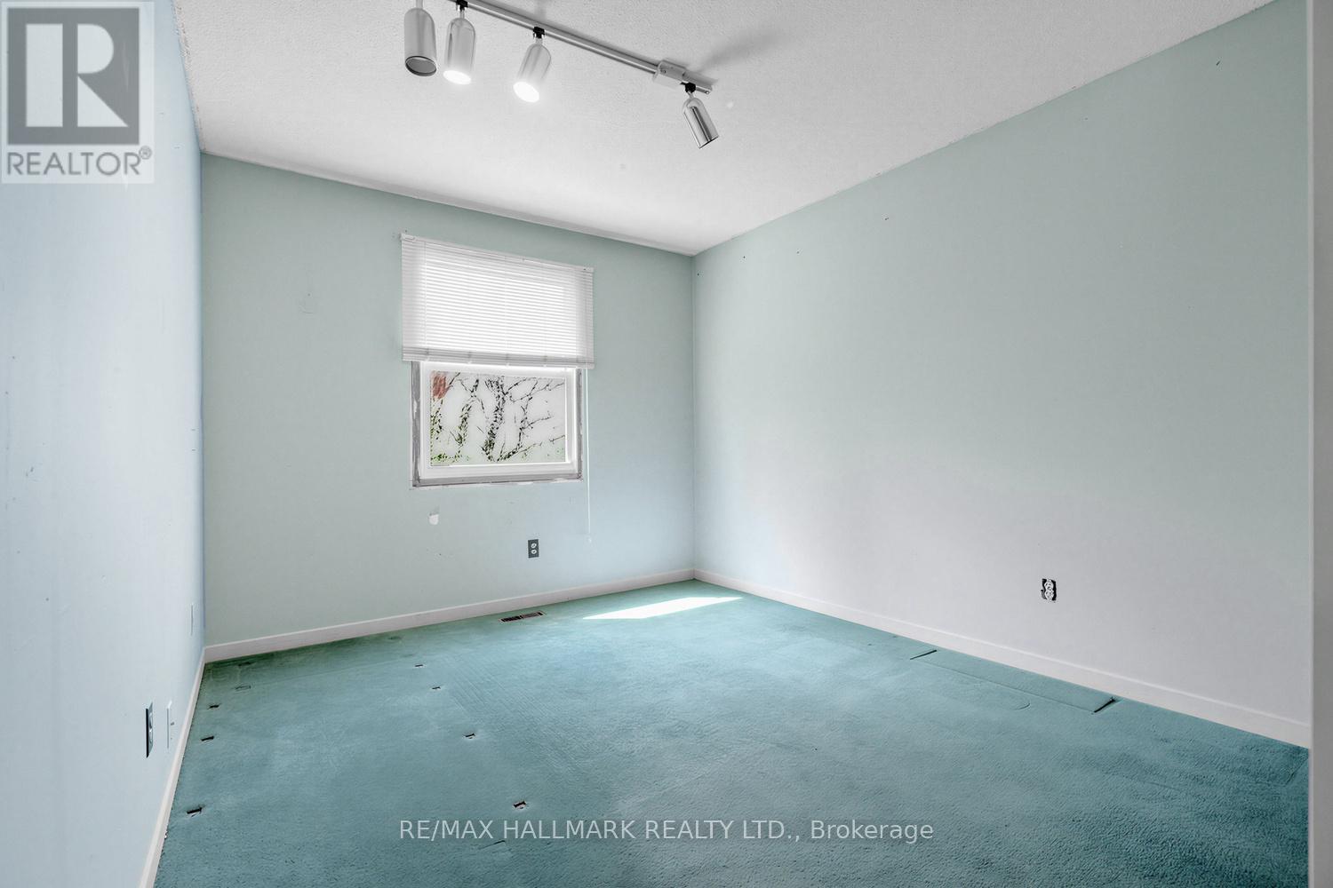 16 Shelbourne Court, Brampton, Ontario  L6Z 1C2 - Photo 18 - W13085752