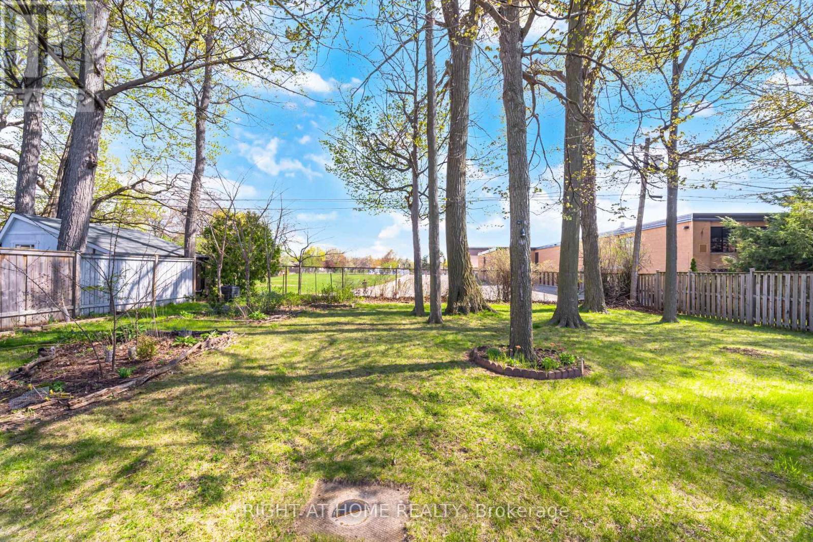 1461 Moss Glen Road, Burlington, Ontario  L7P 2C2 - Photo 43 - W13085794