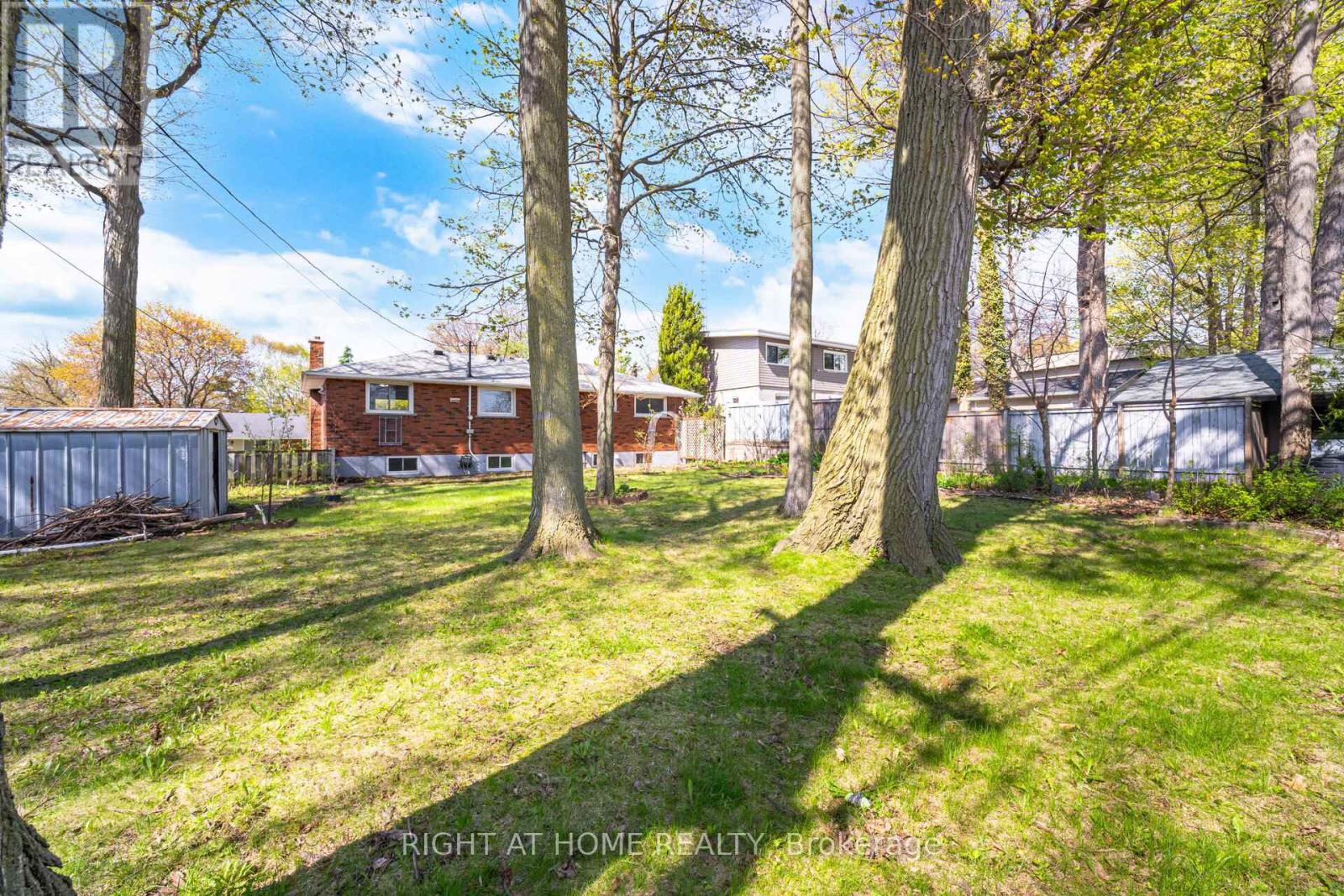 1461 Moss Glen Road, Burlington, Ontario  L7P 2C2 - Photo 45 - W13085794