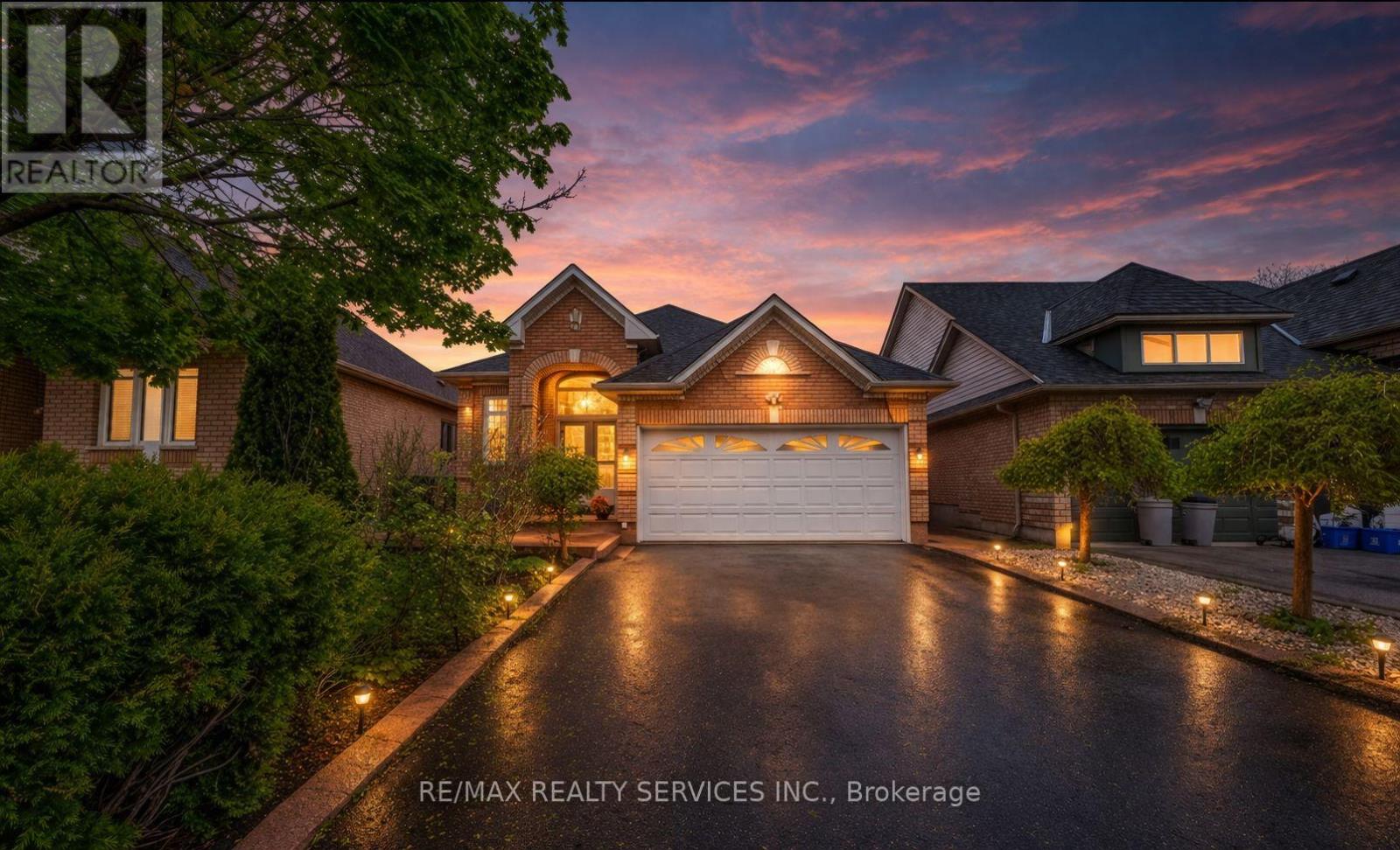 3 ORCHID DRIVE, Brampton, Ontario