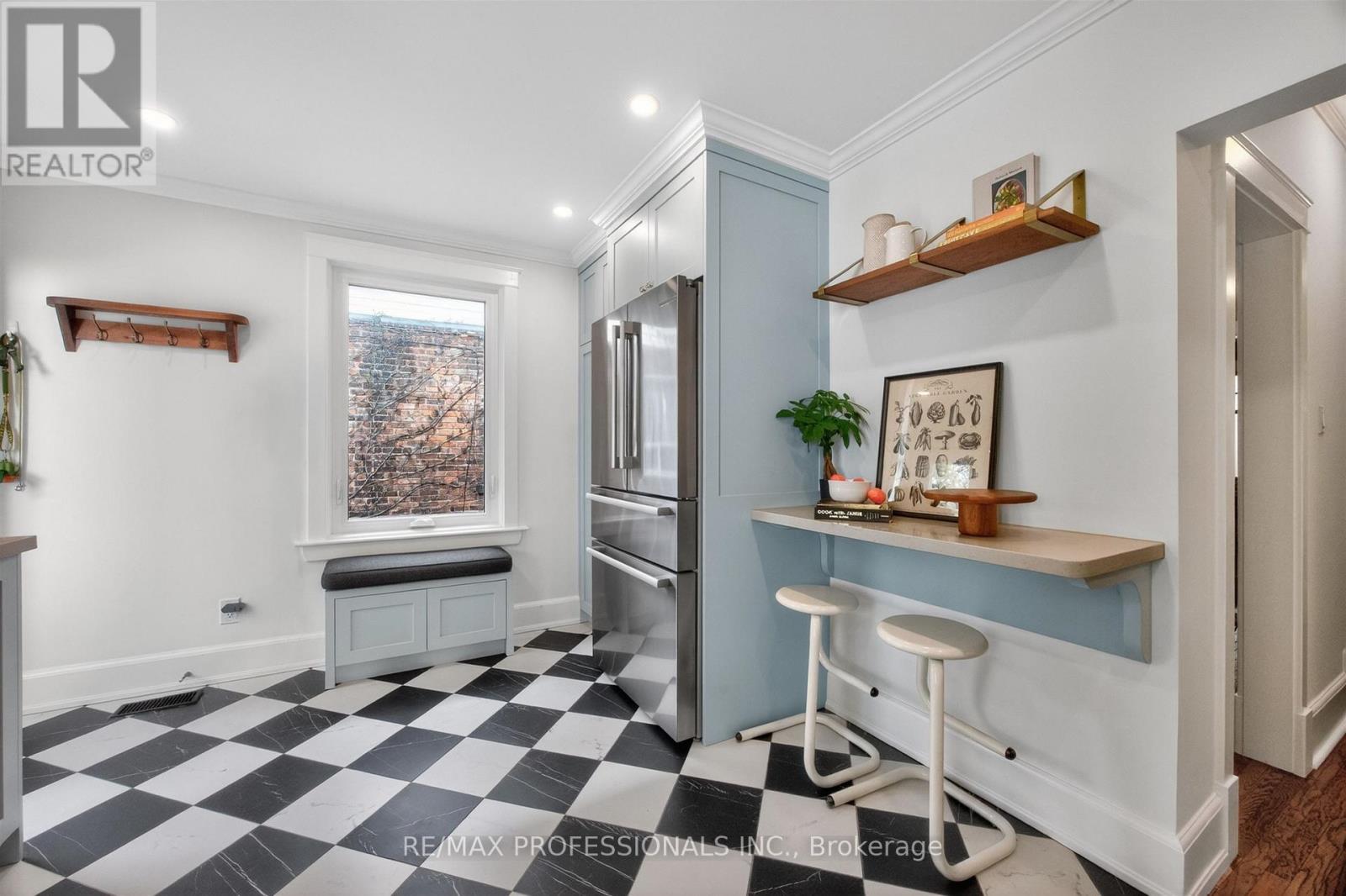 723 Annette Street, Toronto, Ontario  M6S 2E3 - Photo 14 - W13085802