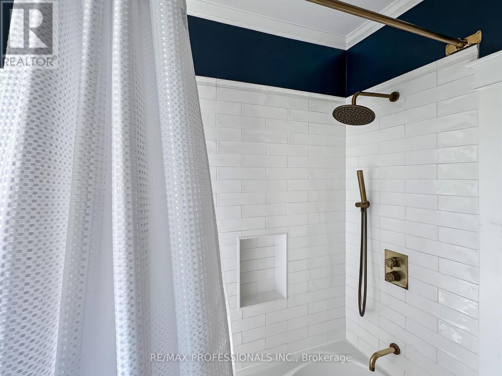 723 Annette Street, Toronto, Ontario  M6S 2E3 - Photo 30 - W13085802