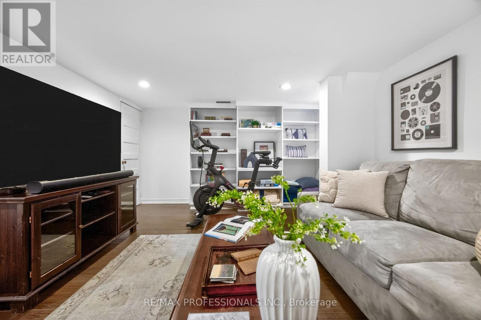 723 Annette Street, Toronto, Ontario  M6S 2E3 - Photo 32 - W13085802