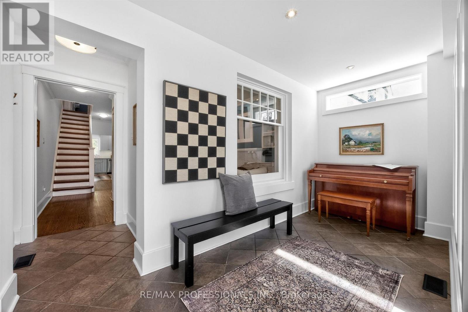 723 Annette Street, Toronto, Ontario  M6S 2E3 - Photo 4 - W13085802