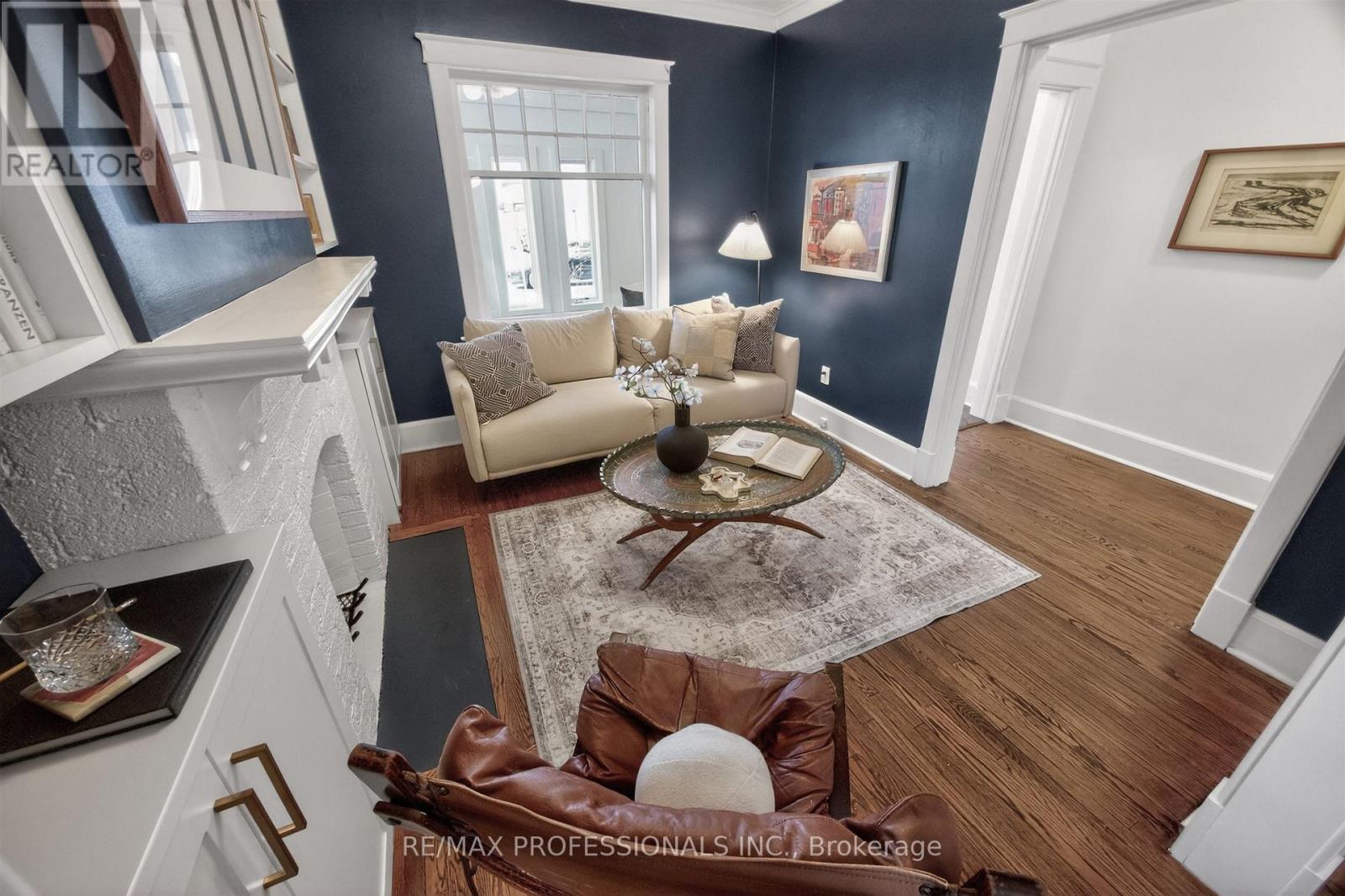 723 Annette Street, Toronto, Ontario  M6S 2E3 - Photo 9 - W13085802