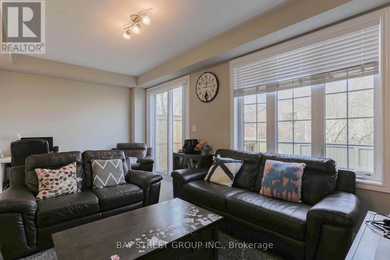 3353 Mockingbird Common Drive, Oakville, Ontario  L6H 7C2 - Photo 14 - W13085812