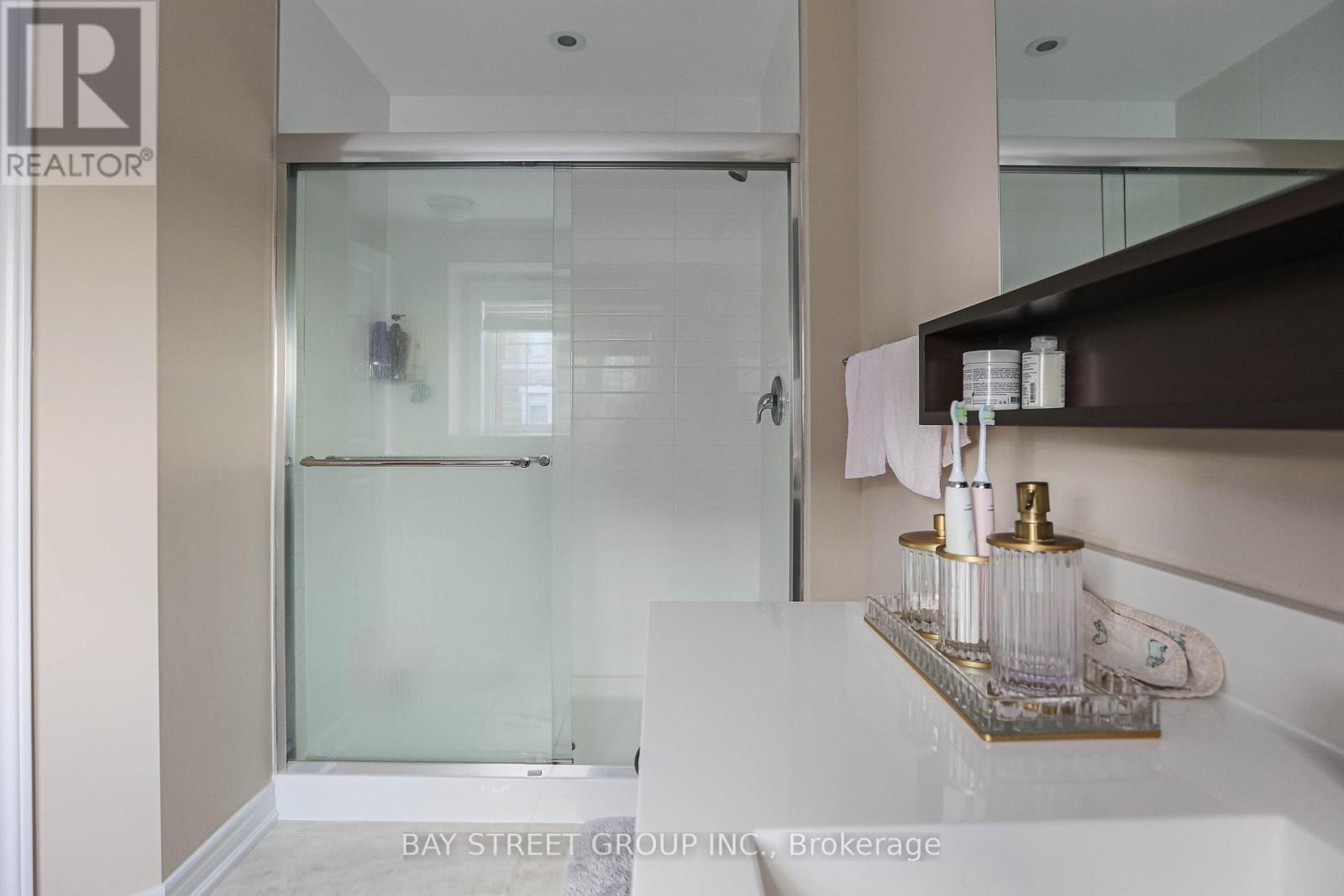 3353 Mockingbird Common Drive, Oakville, Ontario  L6H 7C2 - Photo 20 - W13085812