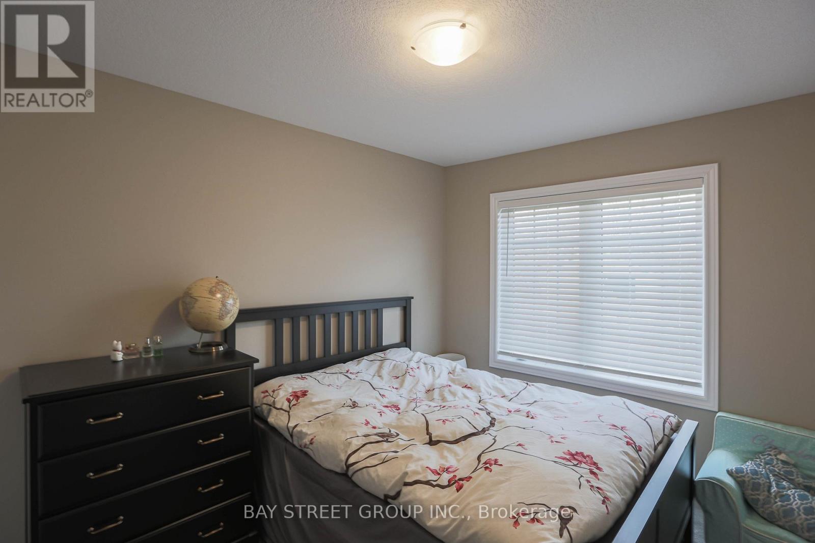 3353 Mockingbird Common Drive, Oakville, Ontario  L6H 7C2 - Photo 21 - W13085812