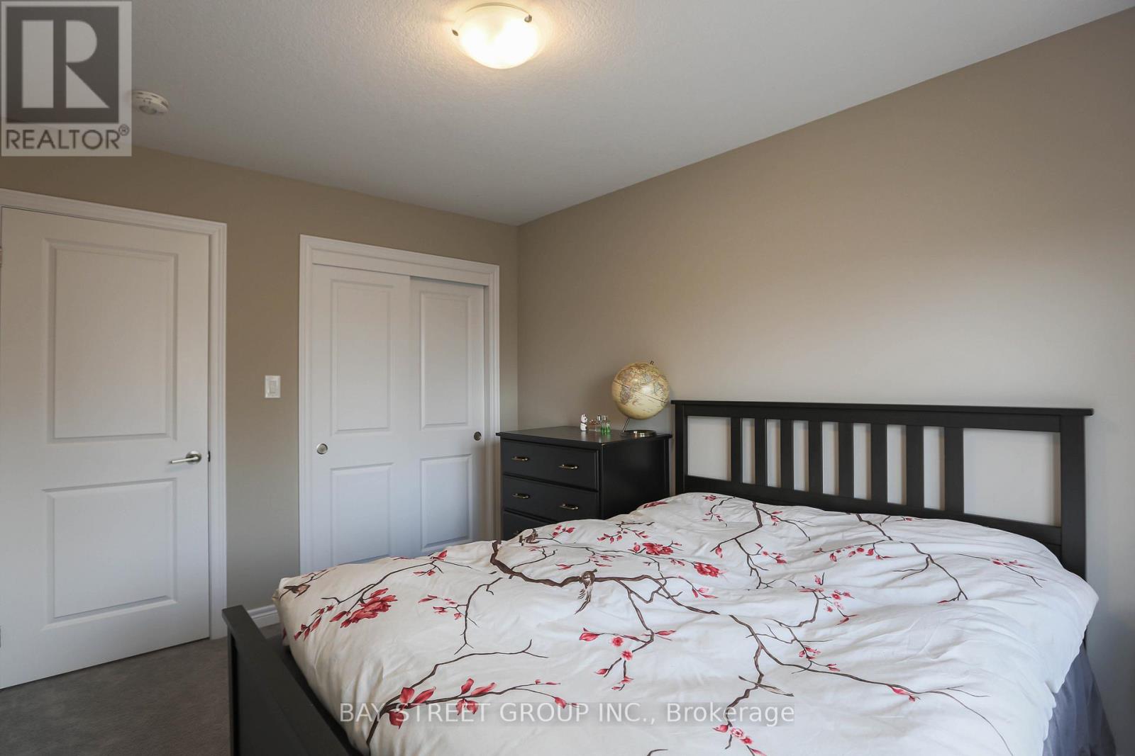 3353 Mockingbird Common Drive, Oakville, Ontario  L6H 7C2 - Photo 22 - W13085812