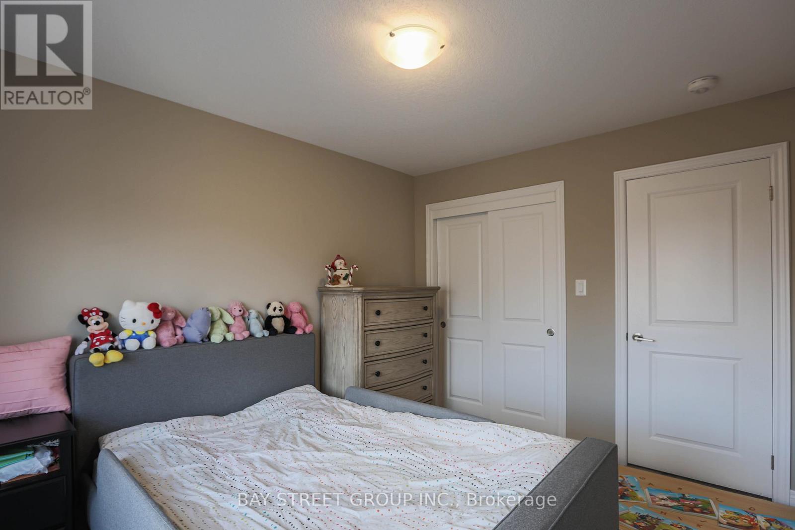 3353 Mockingbird Common Drive, Oakville, Ontario  L6H 7C2 - Photo 24 - W13085812