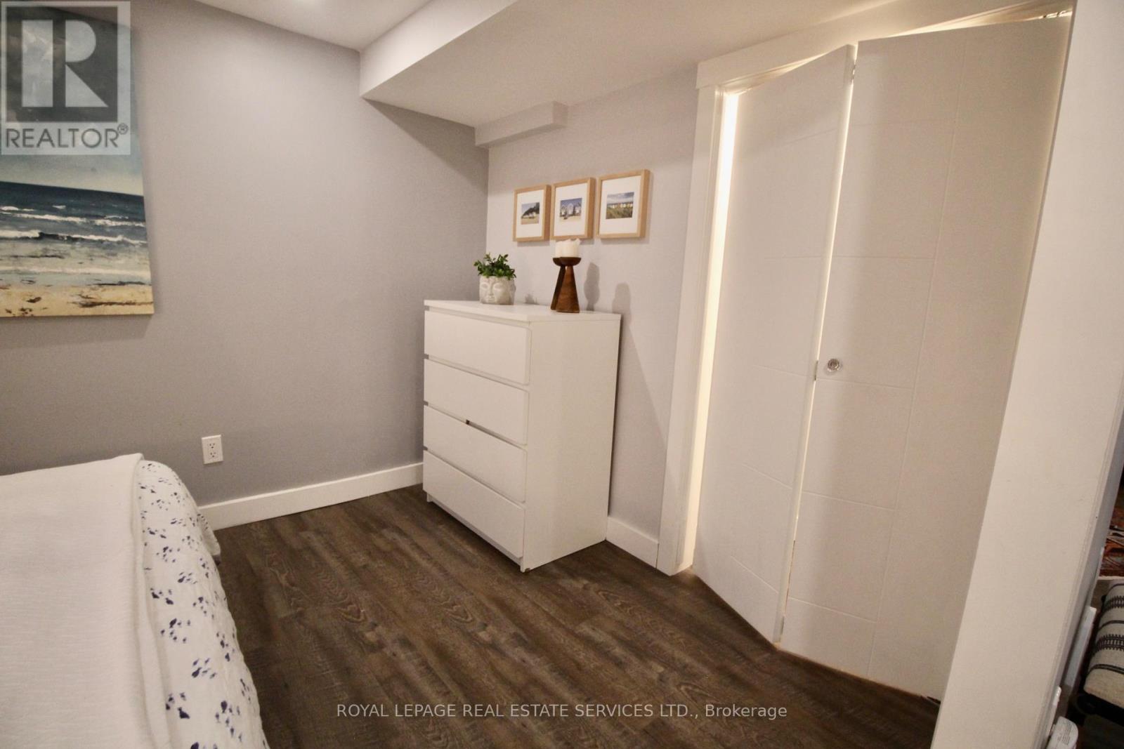 Lower - 170 Fairview Avenue, Toronto, Ontario  M6P 3A5 - Photo 14 - W13085814