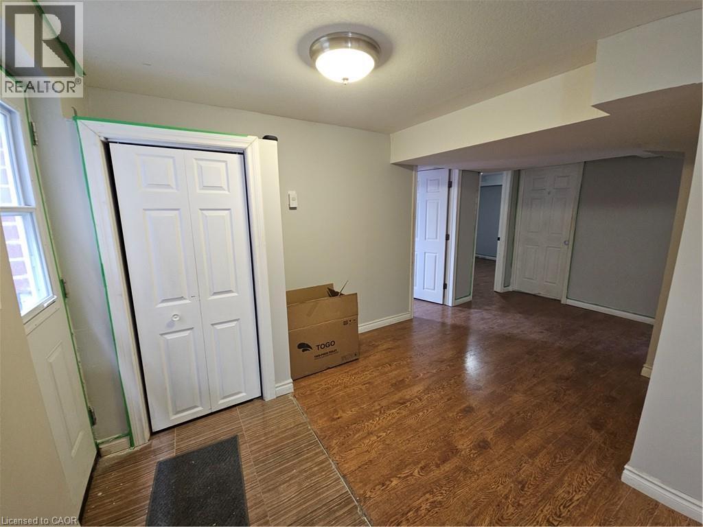 300 COUNTRYSTONE Crescent Unit# #B, Kitchener, Ontario