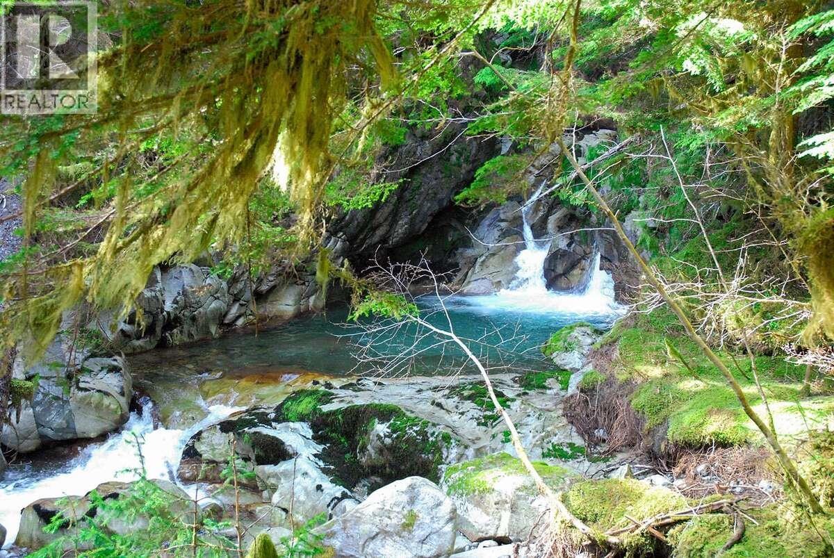 Lot 15 Kimsquit, Bella Coola, British Columbia  V0T 0A7 - Photo 6 - R3118321