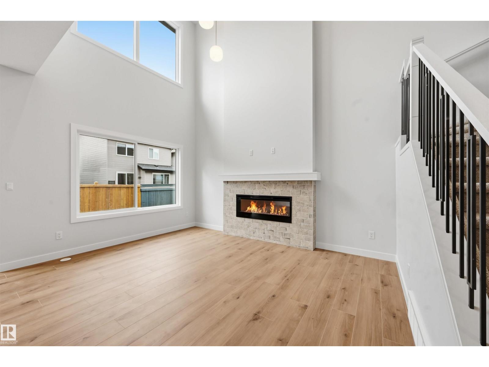 3048 Dixon Landing Ld Sw, Edmonton, Alberta  T6W 5L2 - Photo 4 - E4485799