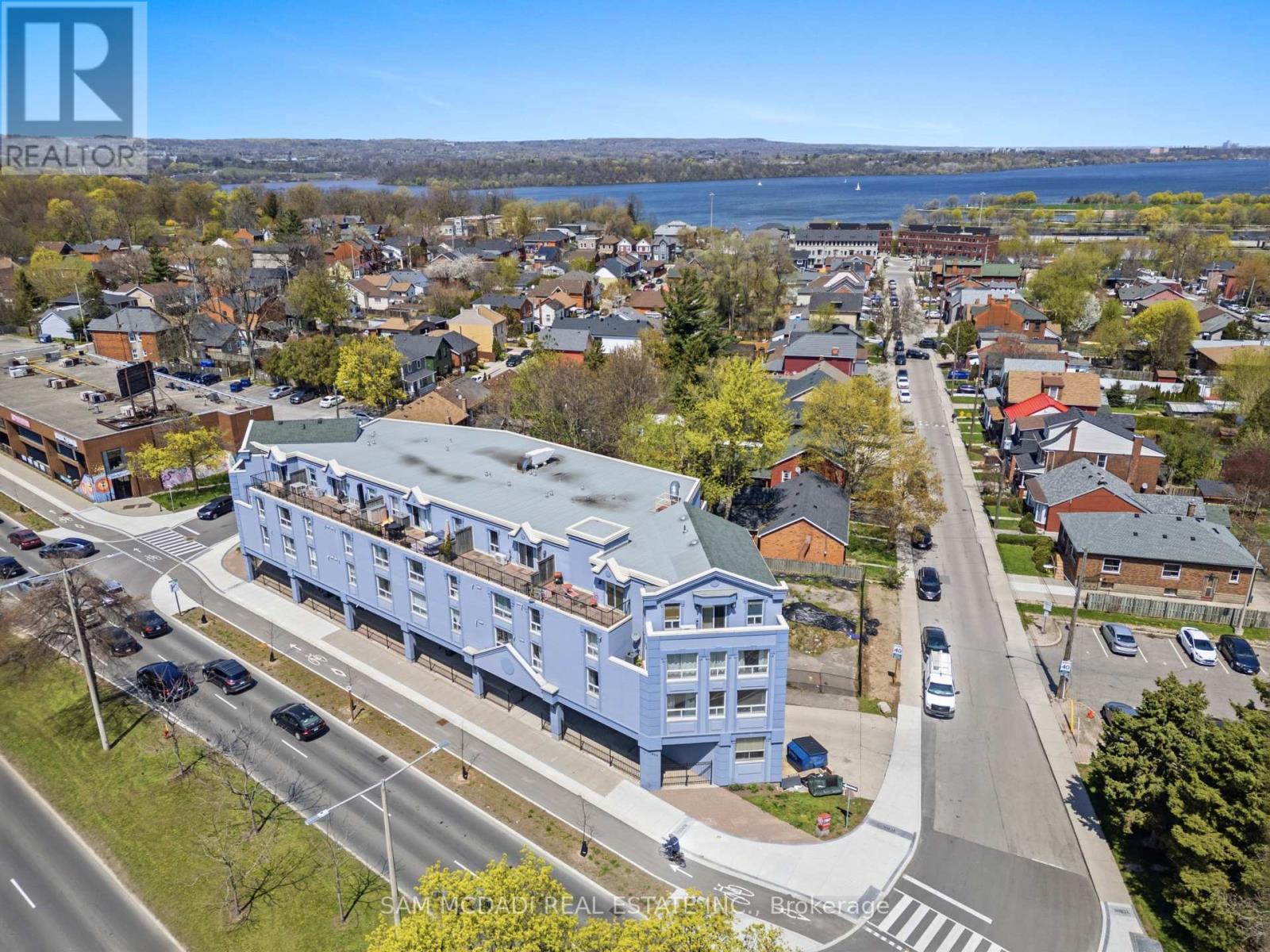 201 - 400 YORK BOULEVARD, Hamilton, Ontario