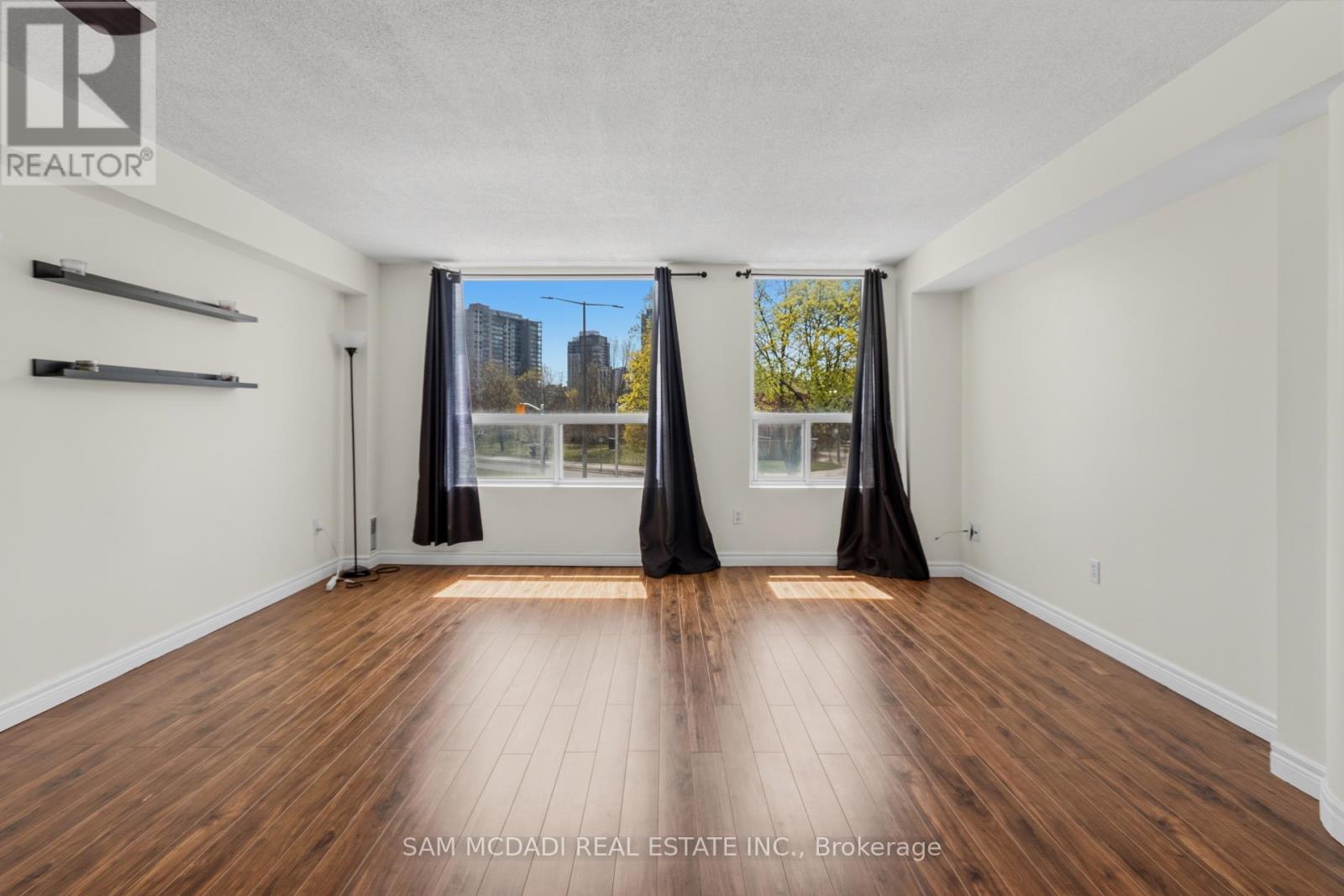 201 - 400 York Boulevard, Hamilton, Ontario  L8R 3M5 - Photo 10 - X13085706