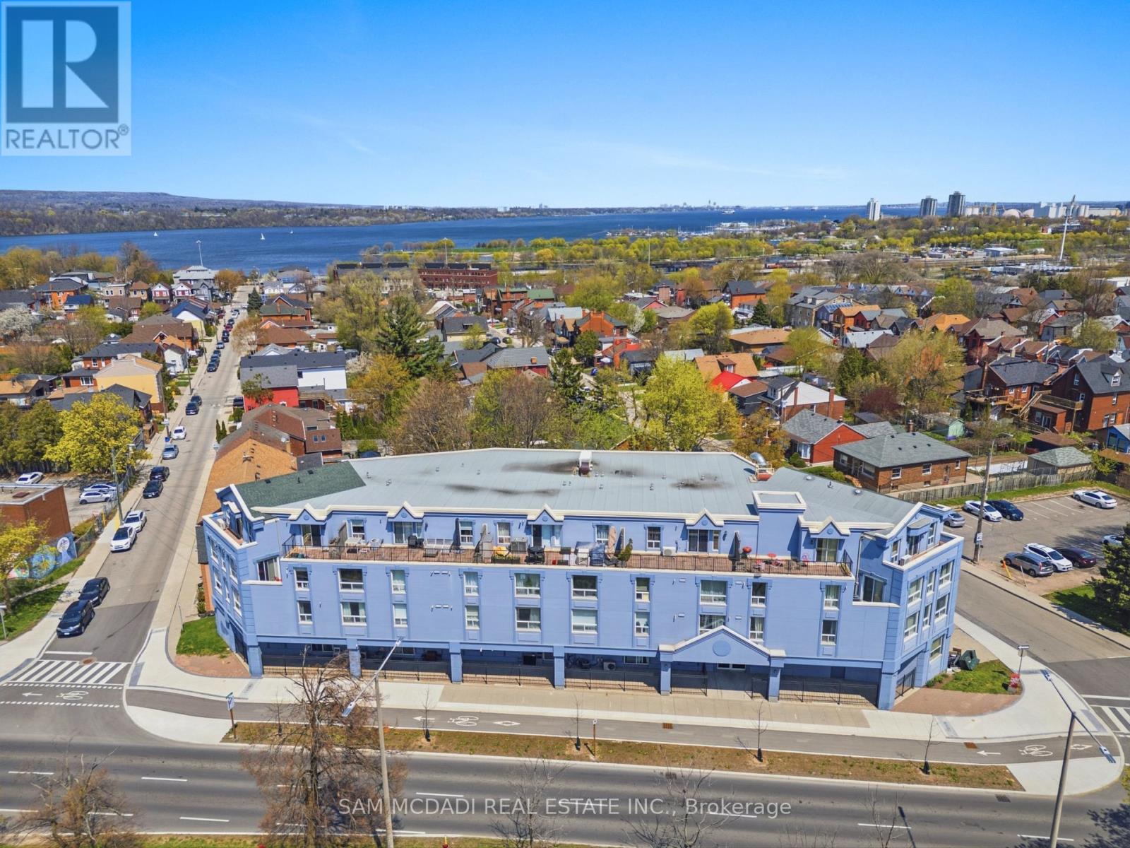 201 - 400 York Boulevard, Hamilton, Ontario  L8R 3M5 - Photo 2 - X13085706