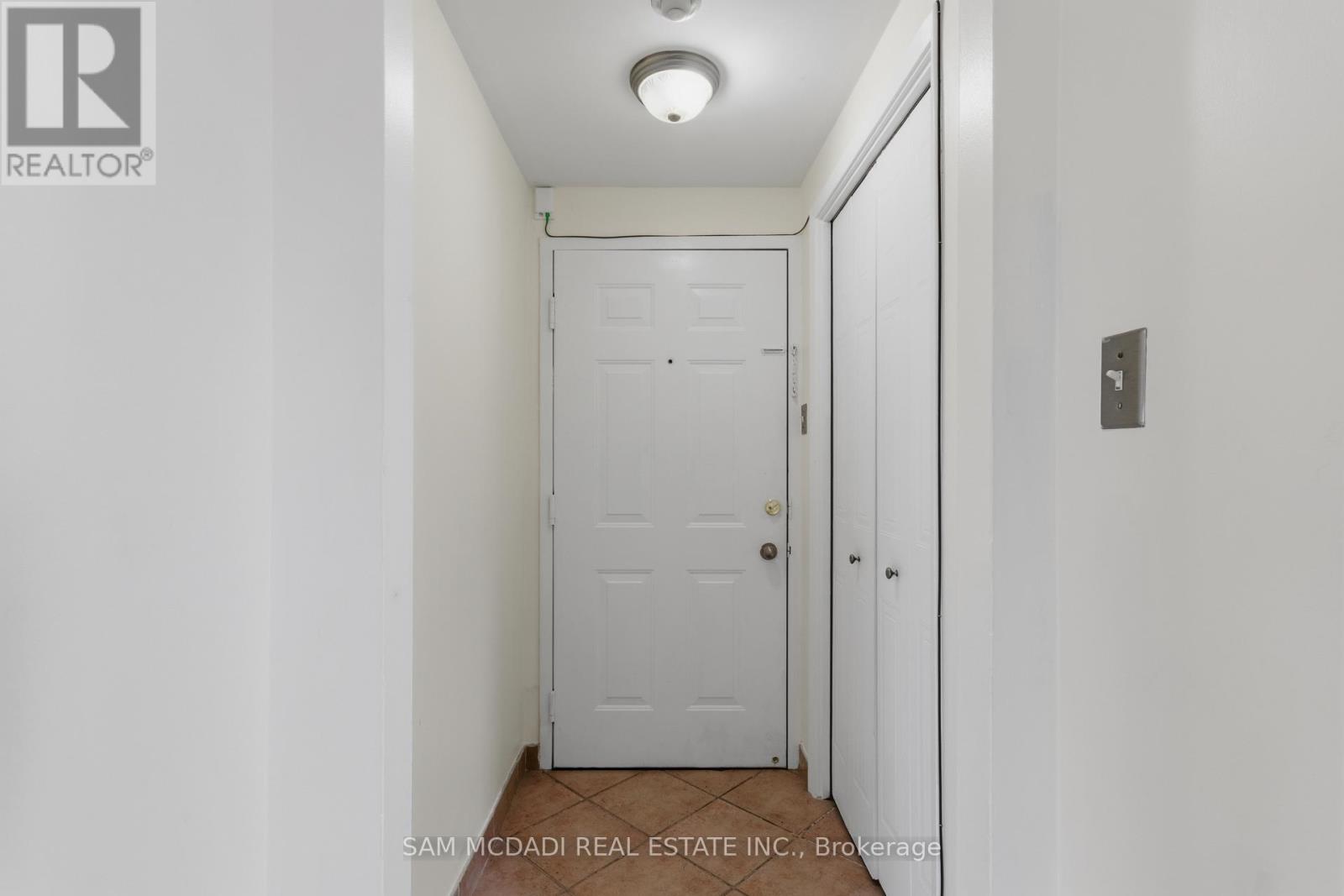201 - 400 York Boulevard, Hamilton, Ontario  L8R 3M5 - Photo 5 - X13085706
