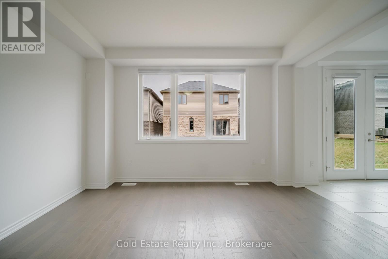 19 Mclaren Avenue, Brantford, Ontario  N3T 0T4 - Photo 9 - X13085816