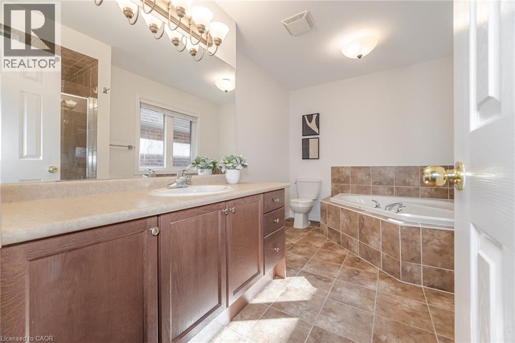 5 Freedom Oaks Trail, Brampton, Ontario  L6P 3L1 - Photo 30 - 40827353