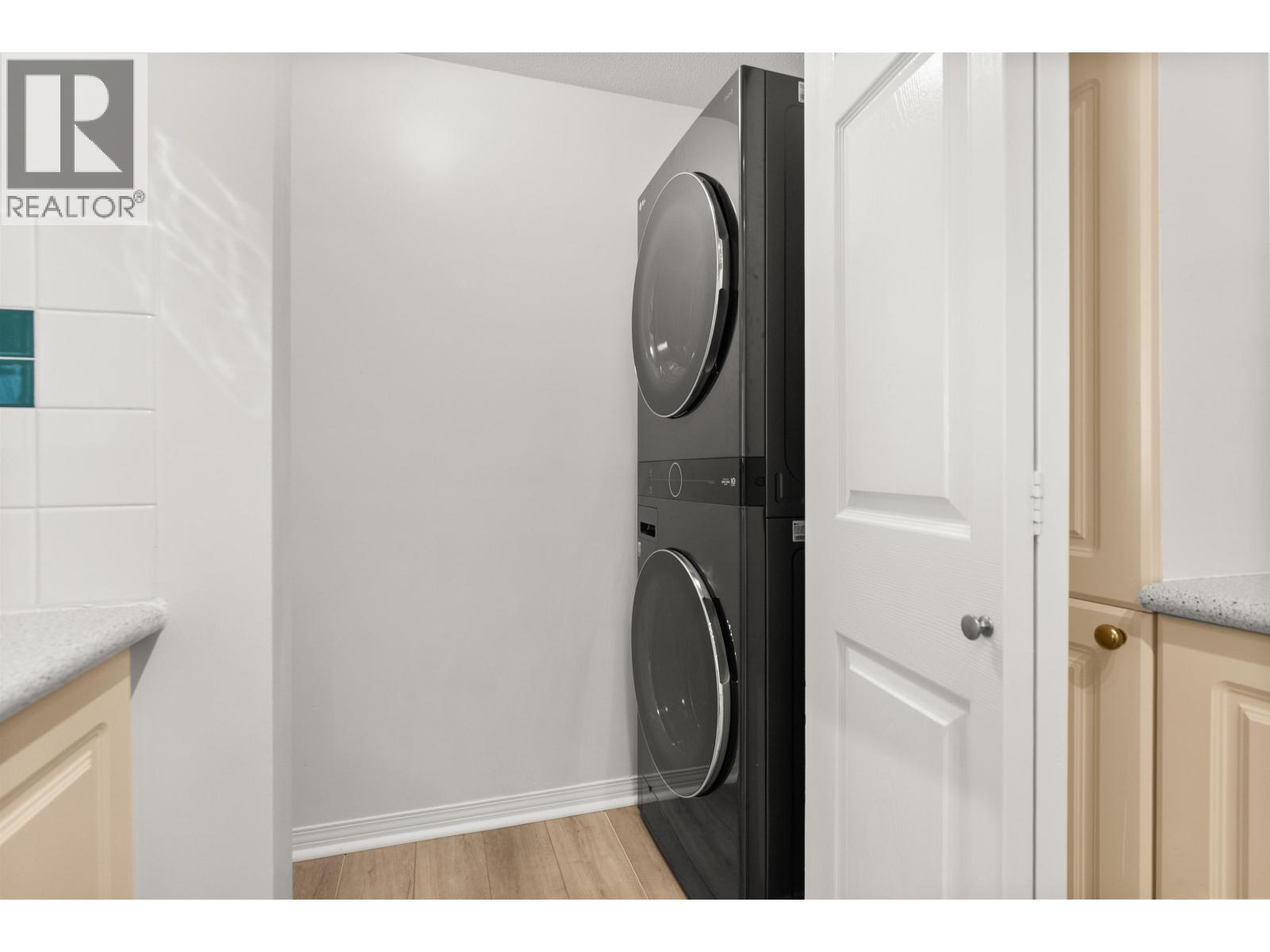 120 5500 Andrews Road, Richmond, British Columbia  V7E 6M9 - Photo 13 - R3119115