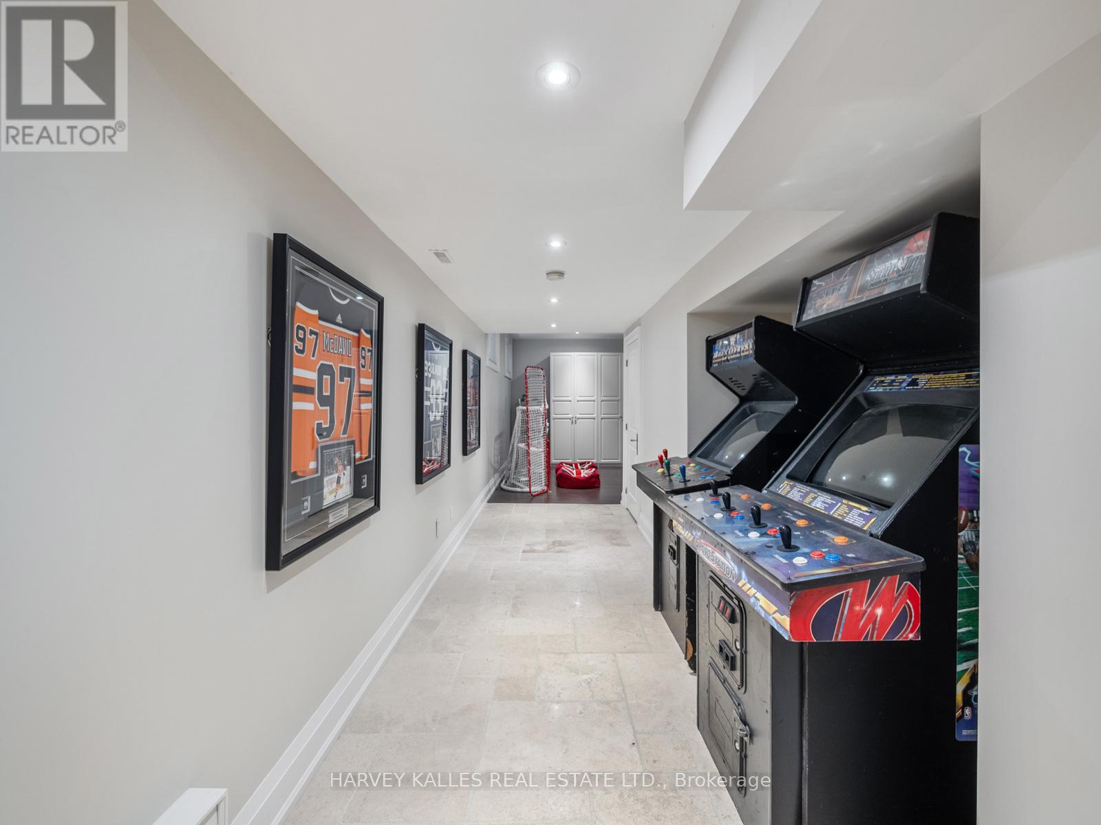 190 Carmichael Avenue, Toronto, Ontario  M5M 2X3 - Photo 29 - C12970666