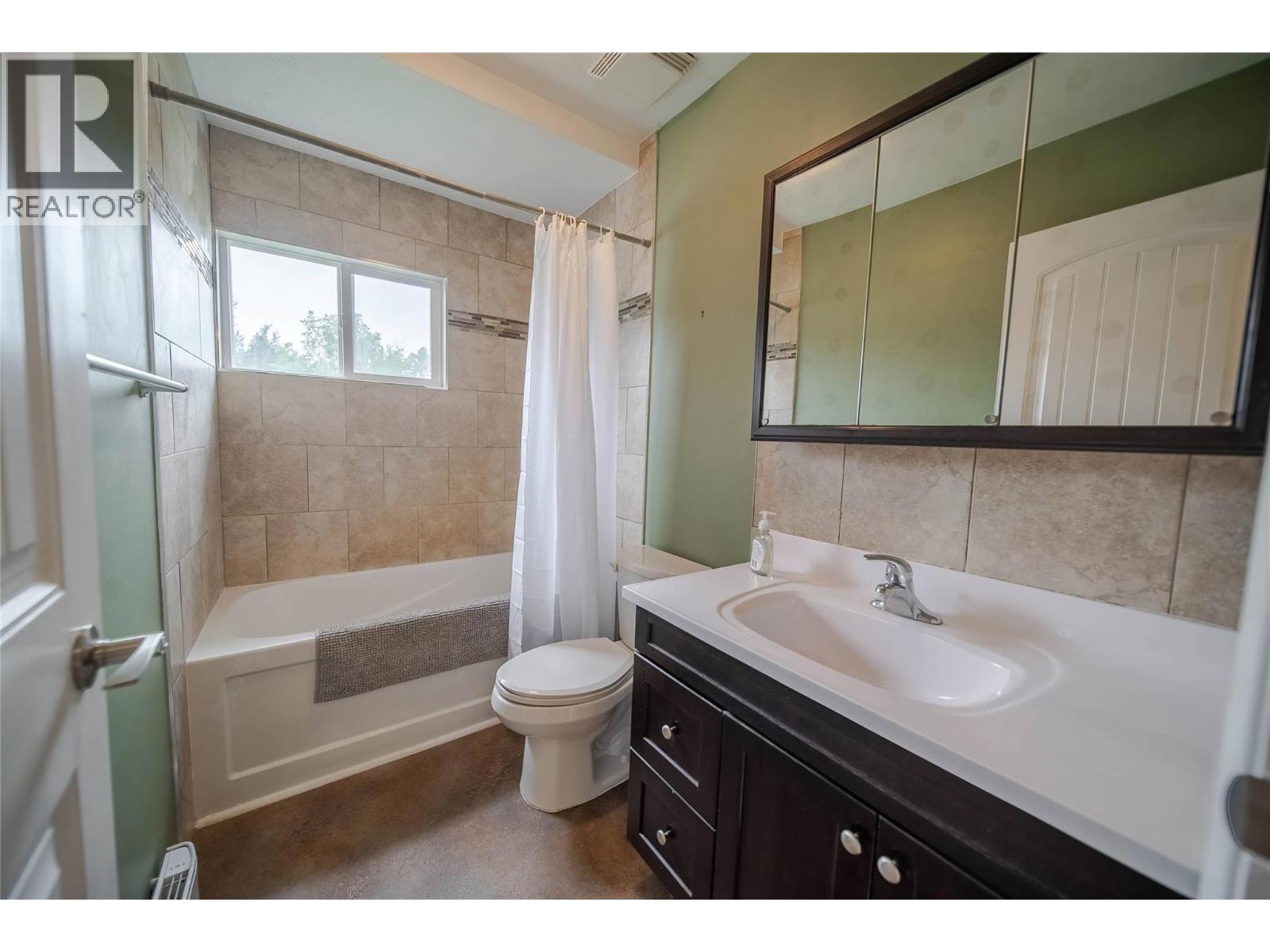 920 22nd Avenue S, Cranbrook, British Columbia  V1C 6Y7 - Photo 12 - 10386043