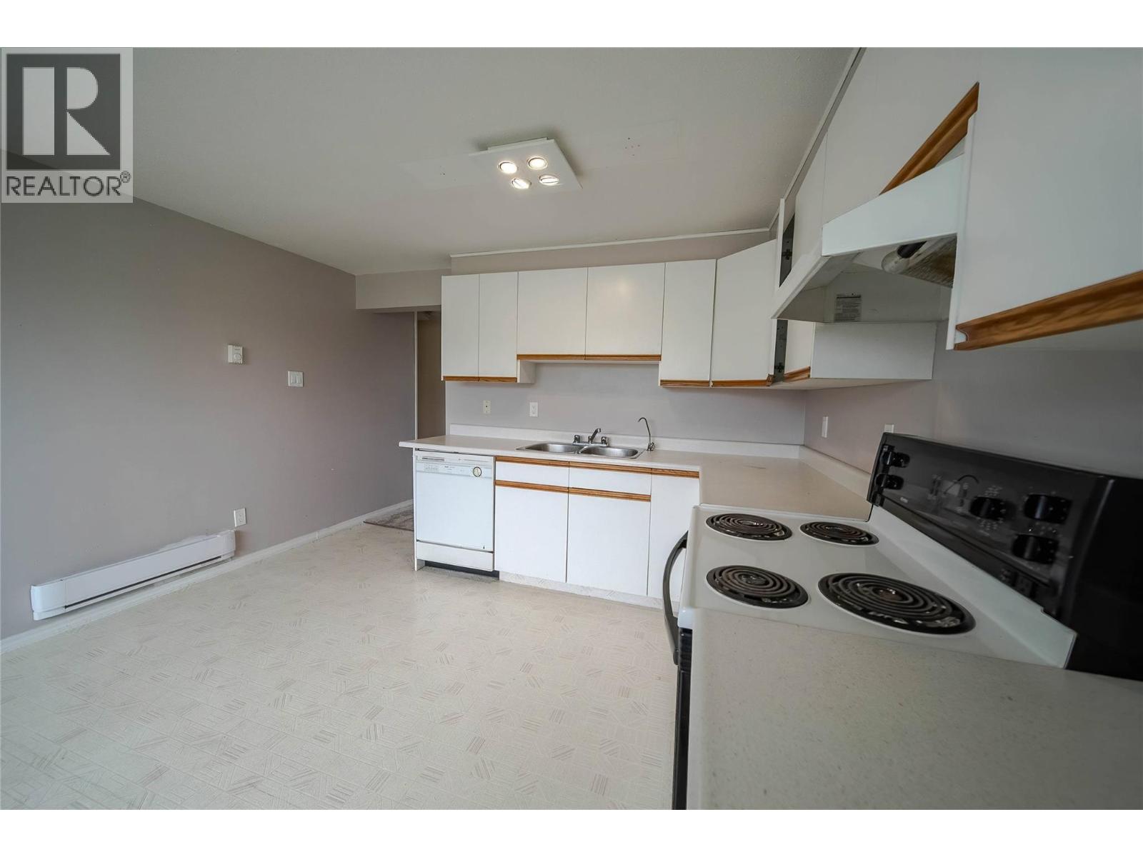 920 22nd Avenue S, Cranbrook, British Columbia  V1C 6Y7 - Photo 18 - 10386043