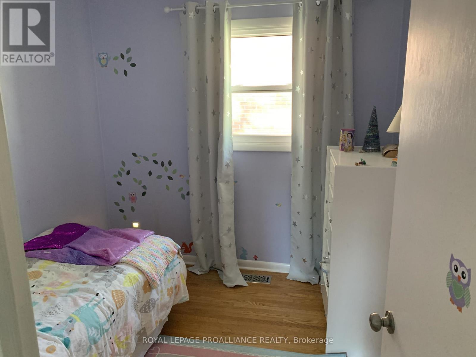 11 Bradley Crescent, Belleville, Ontario  K8N 2L7 - Photo 15 - X13085922