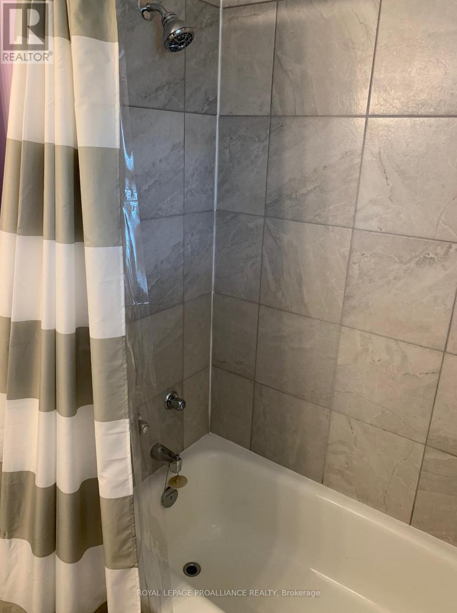 11 Bradley Crescent, Belleville, Ontario  K8N 2L7 - Photo 18 - X13085922