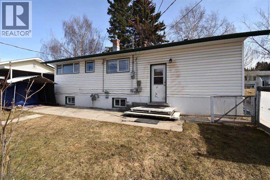 119 Lodgepole Drive, Hinton, Alberta  T7V 1E4 - Photo 32 - A2217227