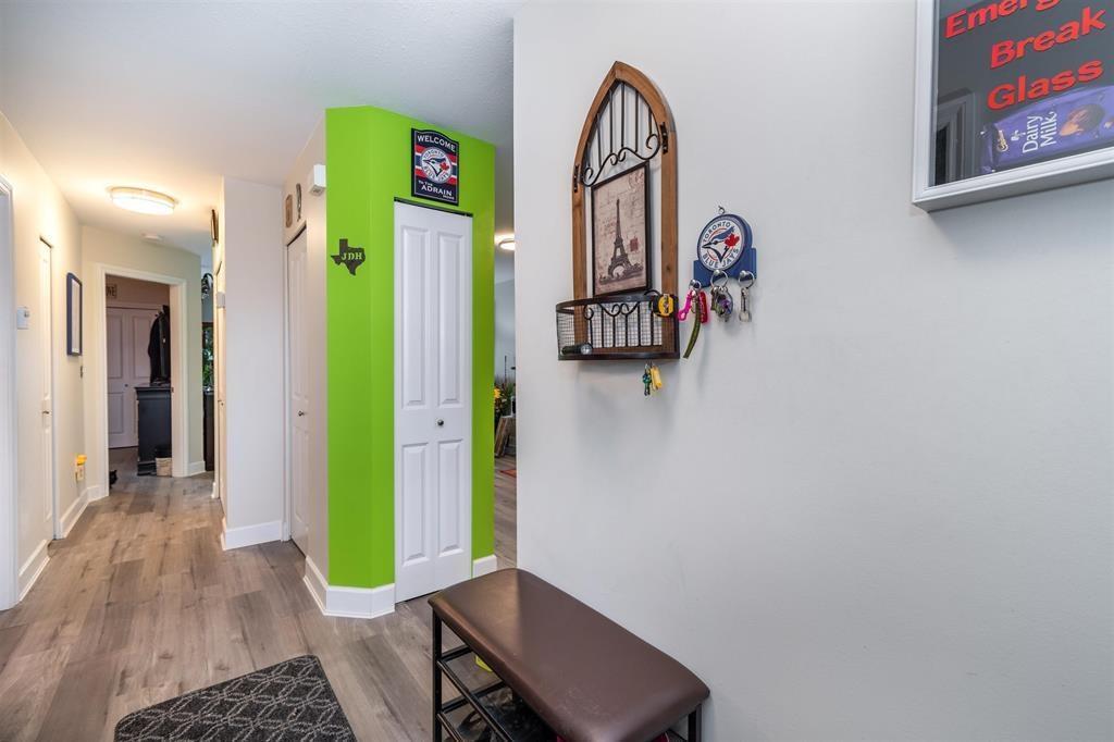 8 45435 Knight Road, Sardis West Vedder, Chilliwack, British Columbia  V2R 3E8 - Photo 2 - R3118222