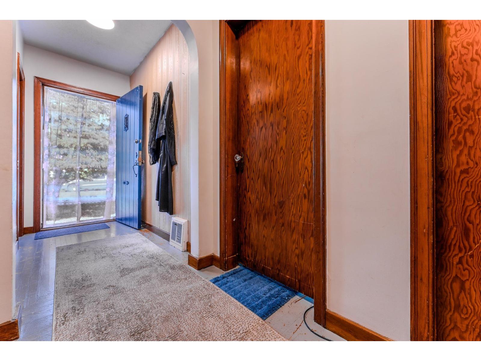 46220 Maple Avenue, Chilliwack Proper East, Chilliwack, British Columbia  V2P 2J4 - Photo 16 - R3114024