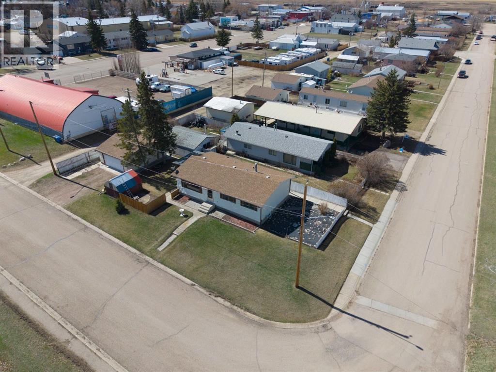 335 1 Street, Irricana, Alberta  T0M 1B0 - Photo 32 - A2303388