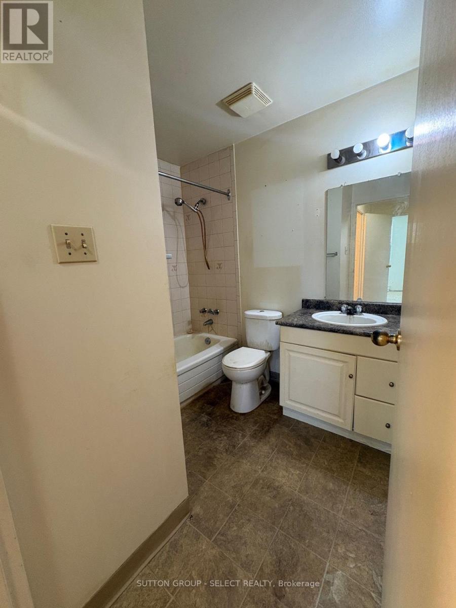 208 - 130 Park Avenue E, Chatham-Kent, Ontario  N7M 3V6 - Photo 22 - X13086062