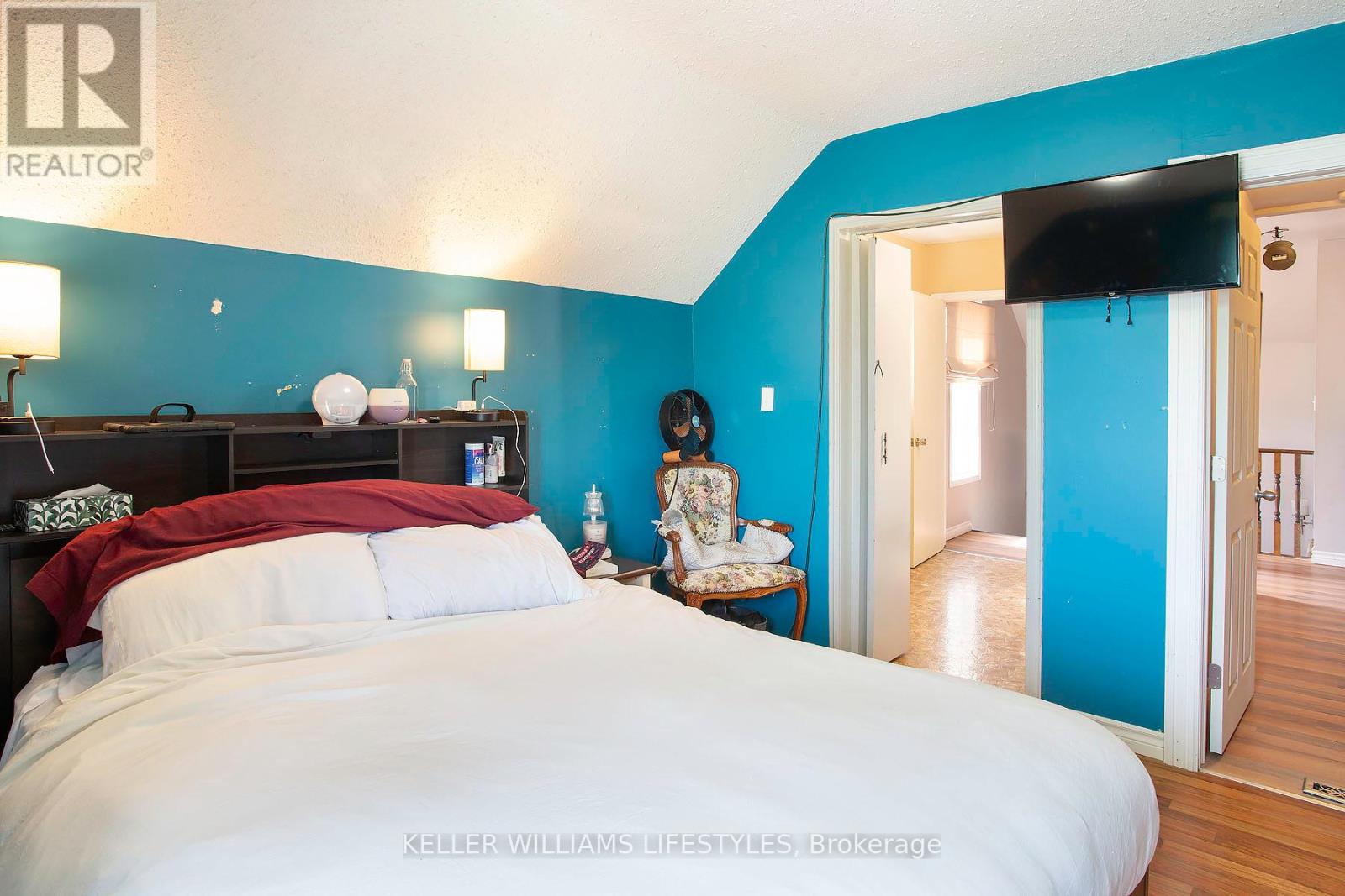 264 Upper Queen Street, Thames Centre, Ontario  N0M 2P0 - Photo 17 - X13086088
