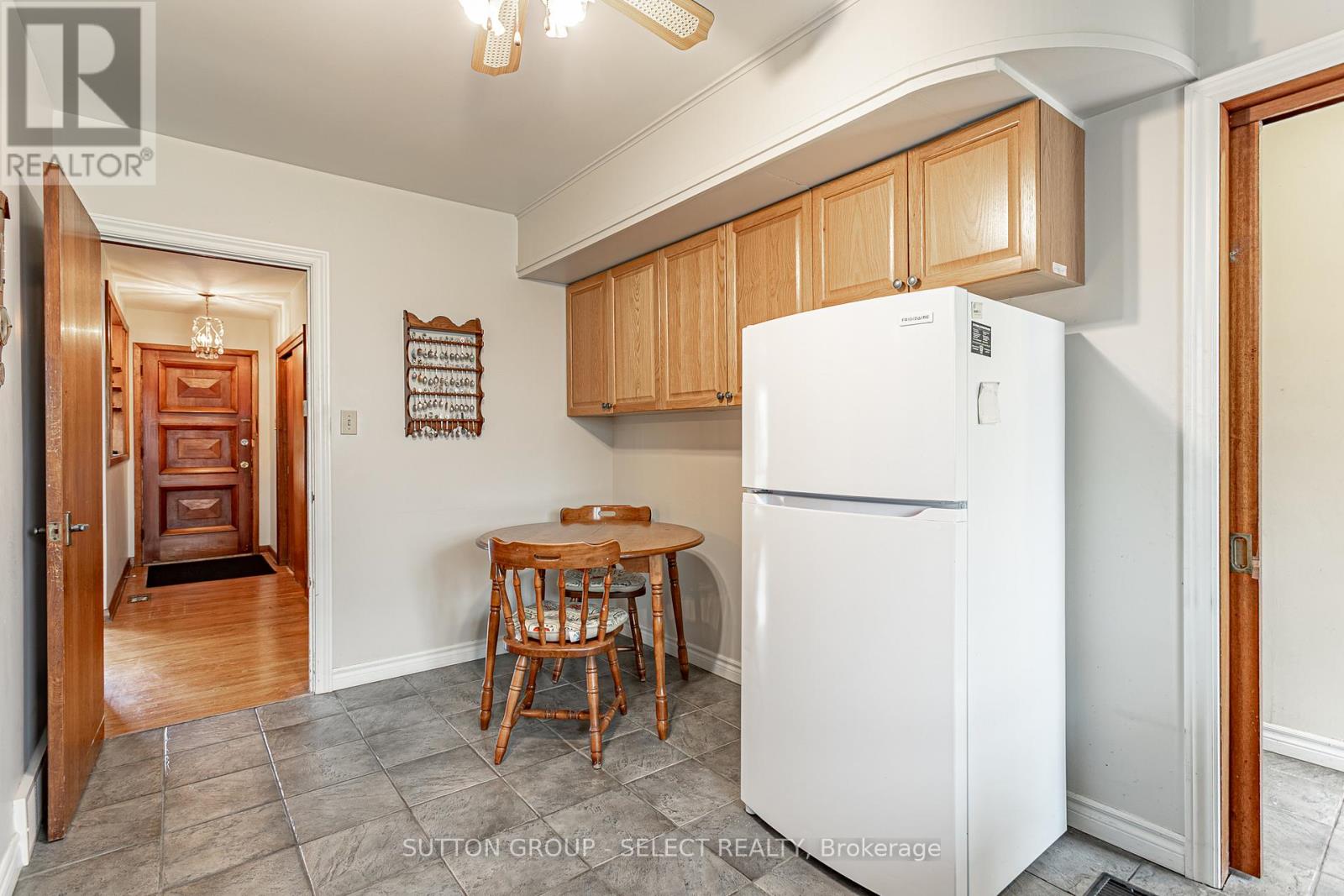 451 Ridout Street S, London South, Ontario  N6C 4A3 - Photo 11 - X13086118