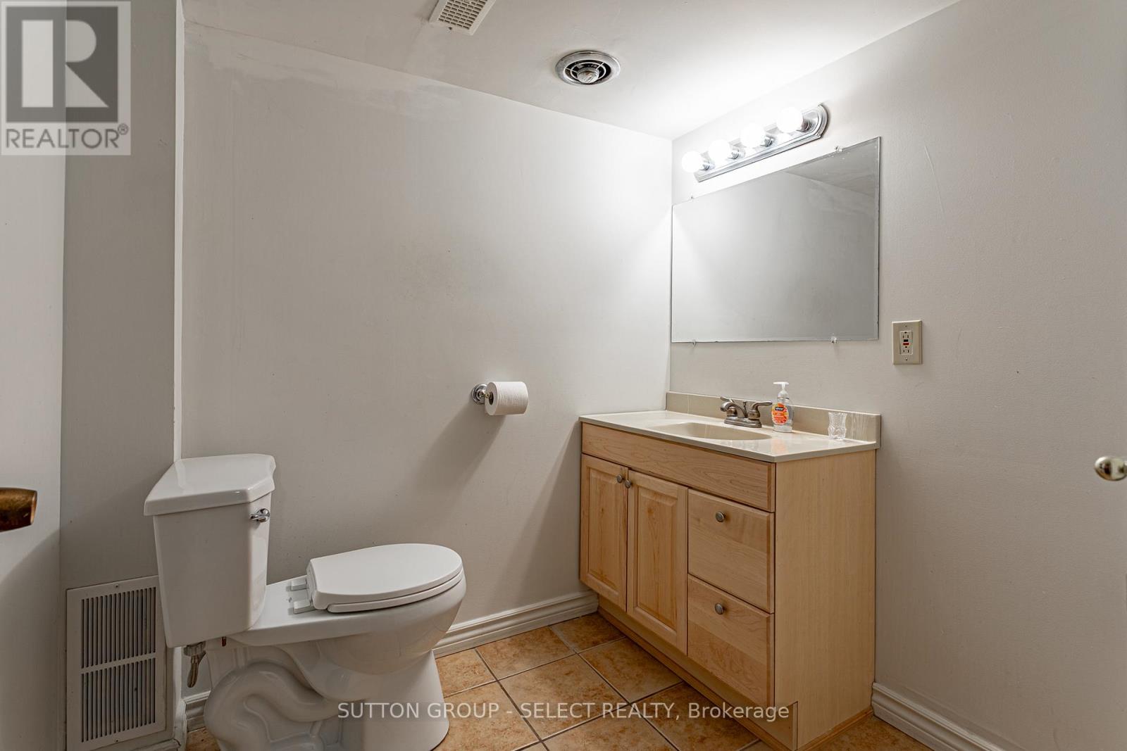 451 Ridout Street S, London South, Ontario  N6C 4A3 - Photo 23 - X13086118