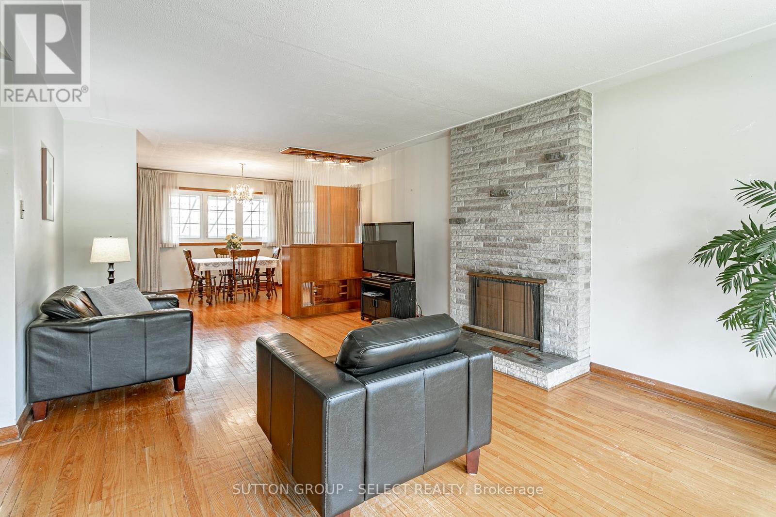 451 Ridout Street S, London South, Ontario  N6C 4A3 - Photo 5 - X13086118