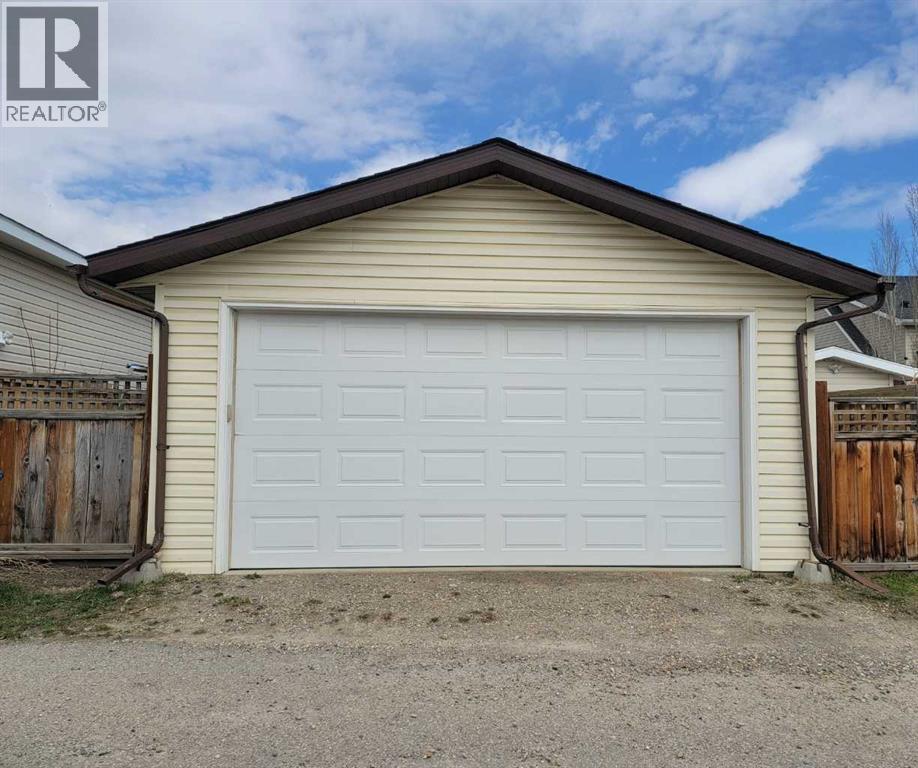 397 Sagewood Drive SW, Airdrie, Alberta  T4B 3N3 - Photo 29 - A2305246