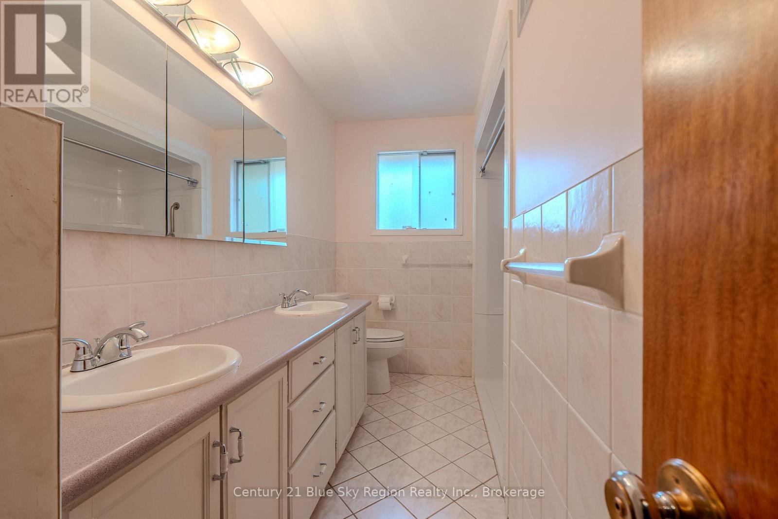 253 Richard Road, North Bay, Ontario  P1A 3C5 - Photo 13 - X13083046