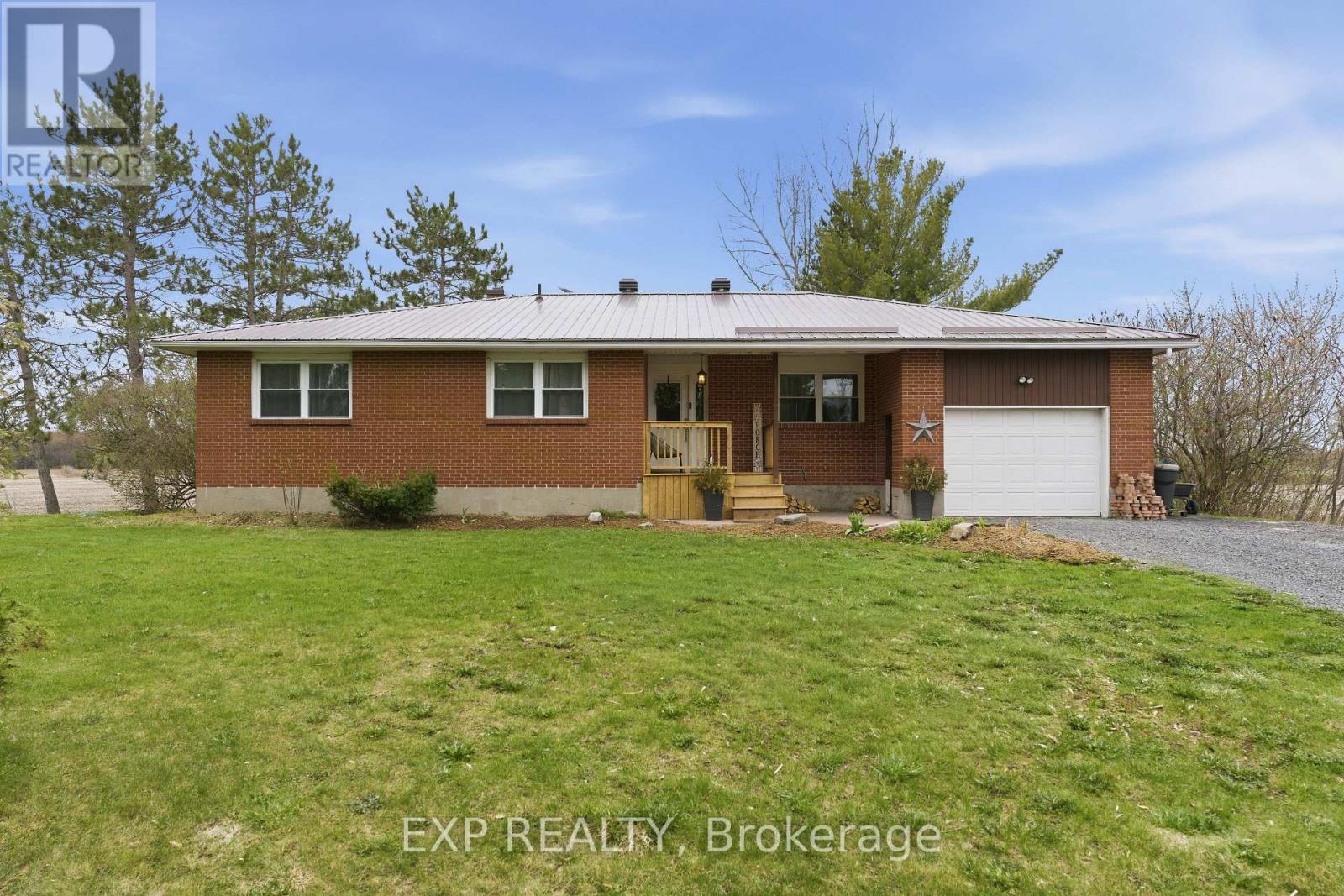 6892 Boundary Road, Ottawa, Ontario  K0A 1V0 - Photo 1 - X13085978