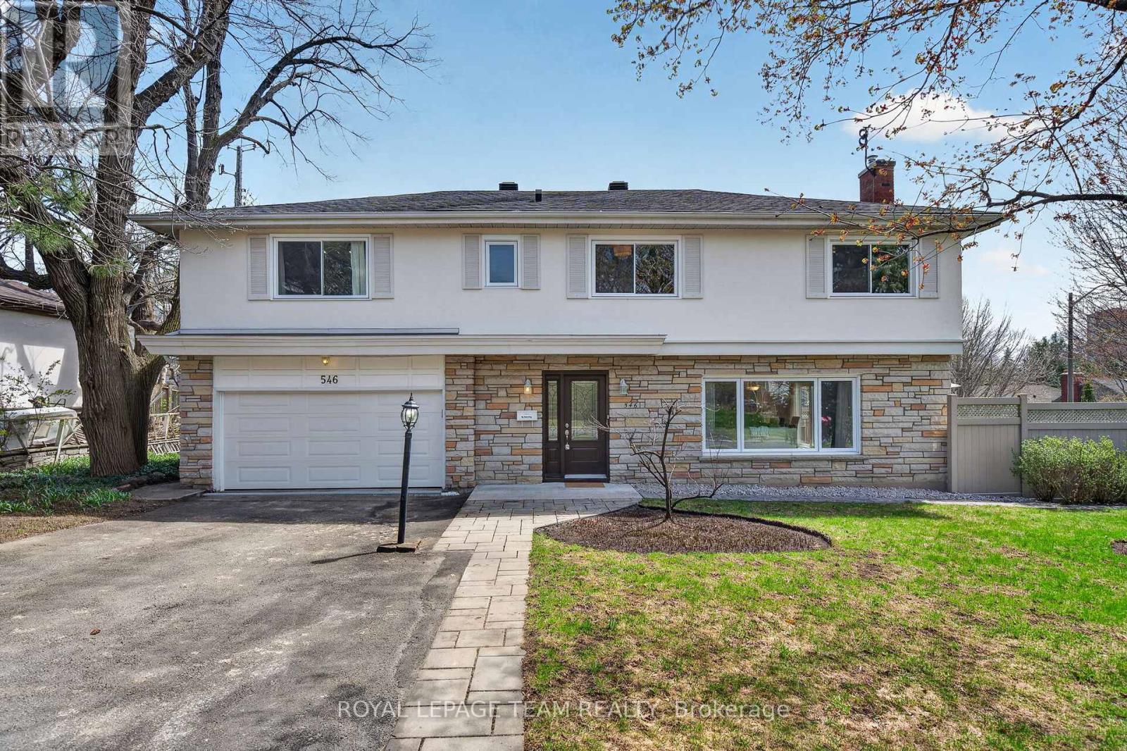 546 Dovercourt Avenue, Ottawa, Ontario  K2A 0V1 - Photo 1 - X13085988