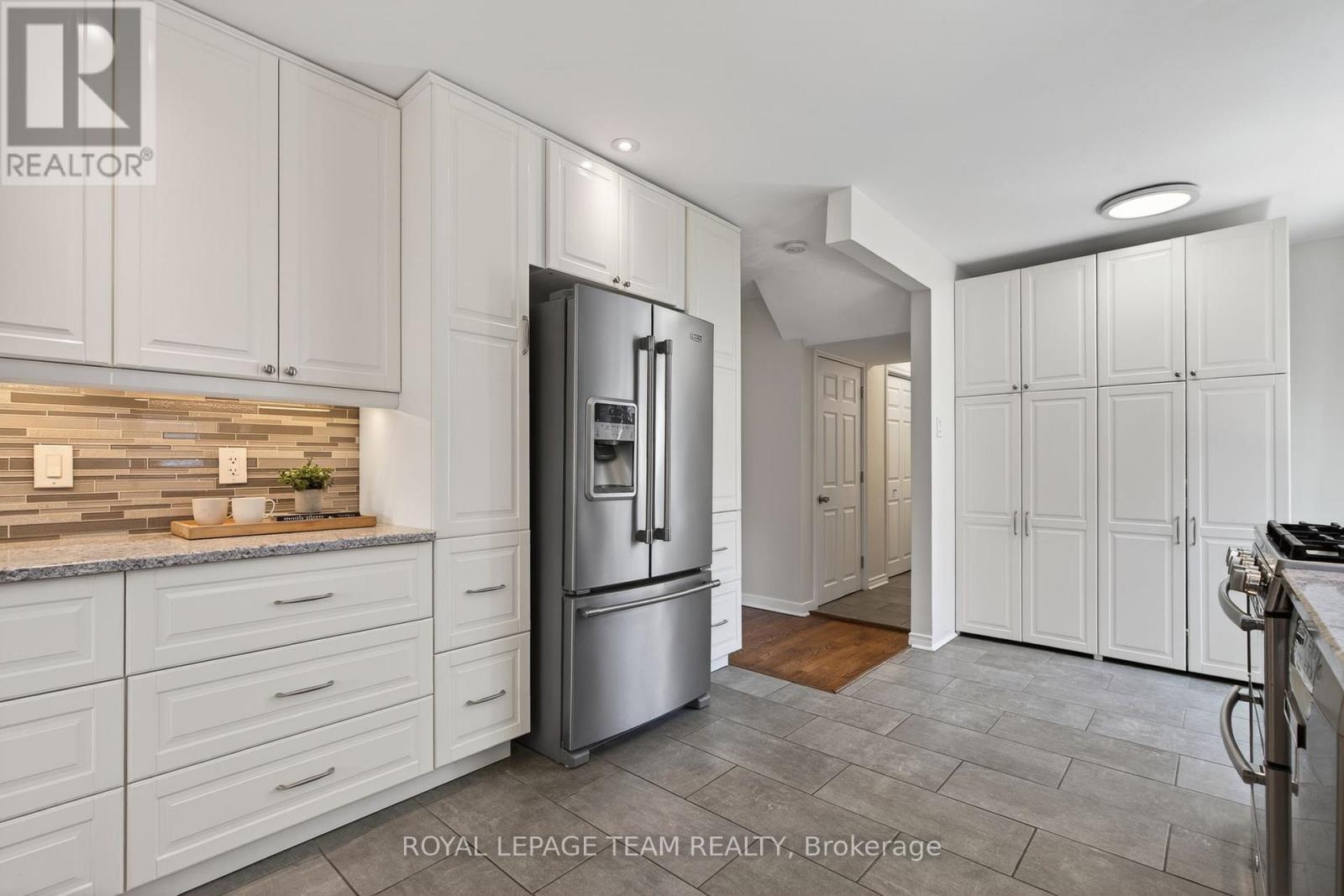 546 Dovercourt Avenue, Ottawa, Ontario  K2A 0V1 - Photo 10 - X13085988