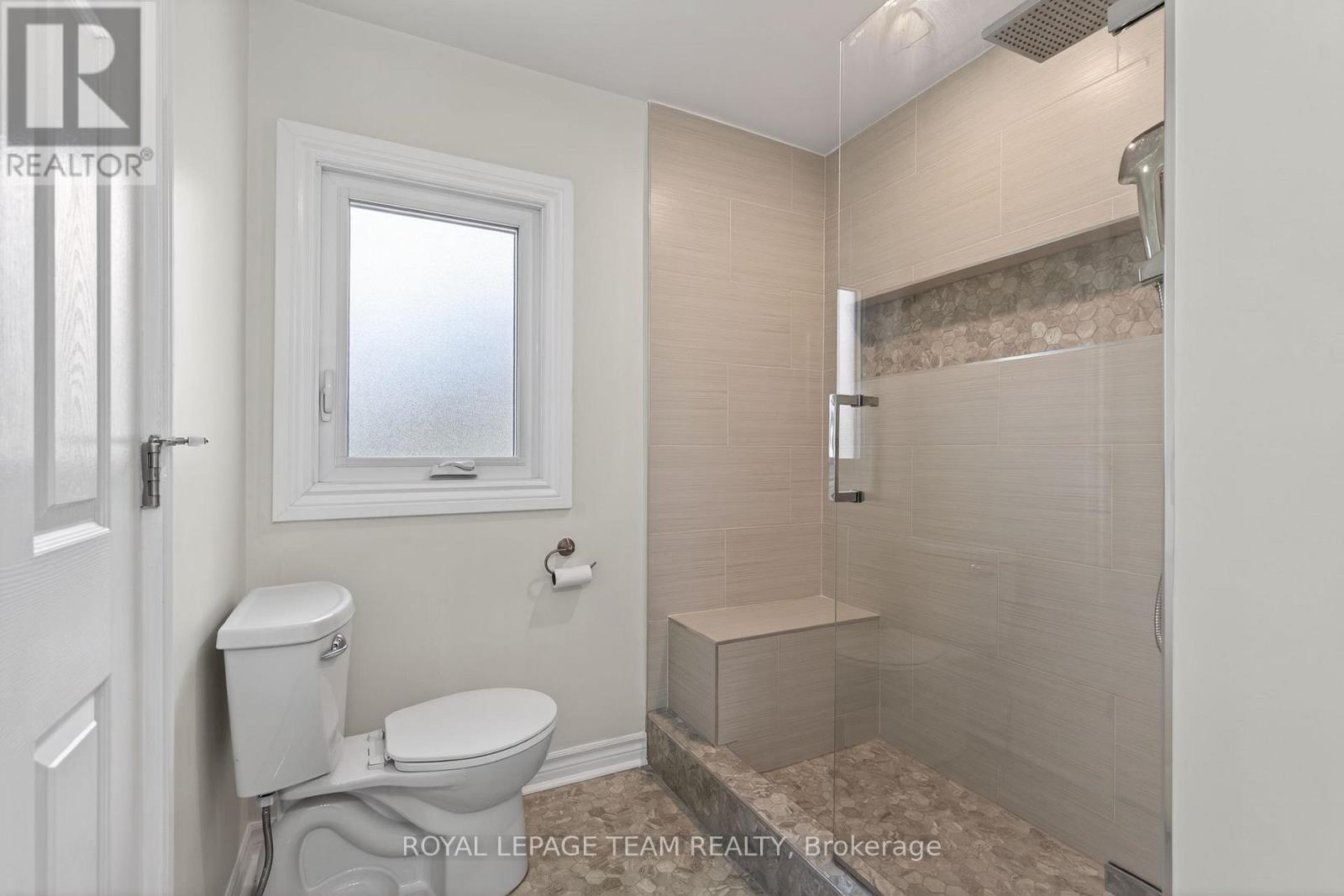 546 Dovercourt Avenue, Ottawa, Ontario  K2A 0V1 - Photo 27 - X13085988