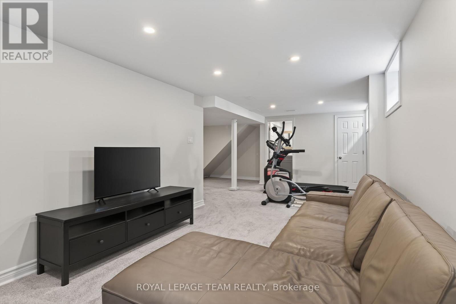 546 Dovercourt Avenue, Ottawa, Ontario  K2A 0V1 - Photo 34 - X13085988