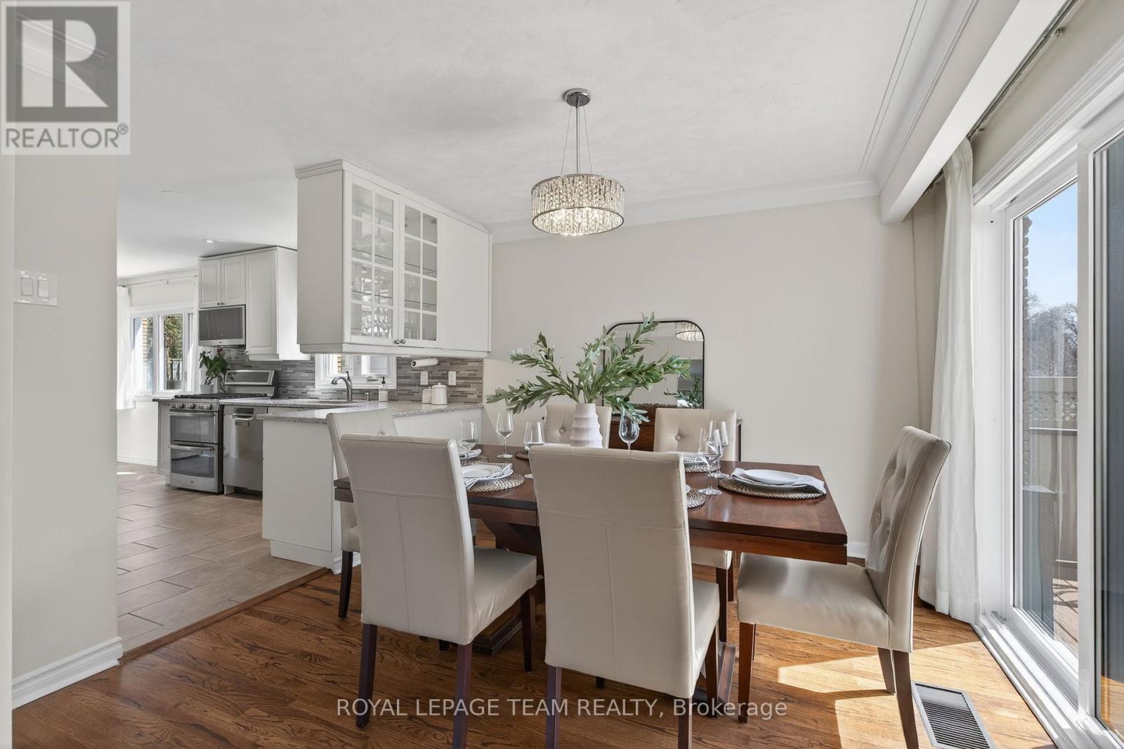546 Dovercourt Avenue, Ottawa, Ontario  K2A 0V1 - Photo 5 - X13085988