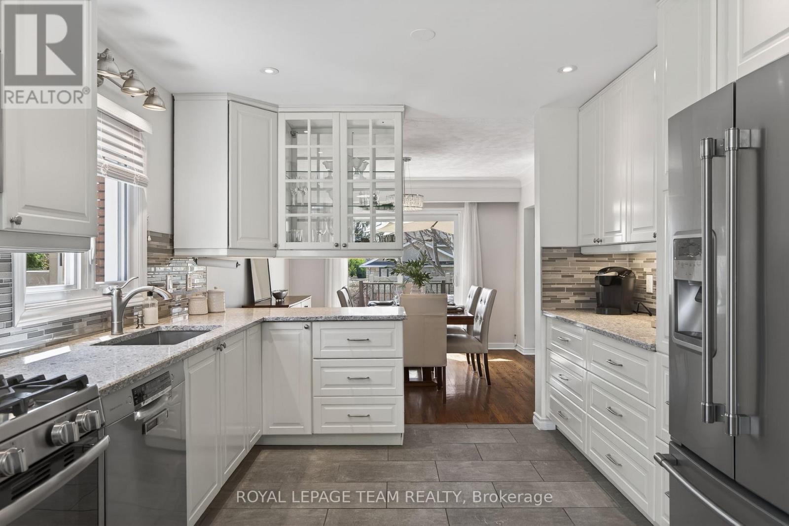 546 Dovercourt Avenue, Ottawa, Ontario  K2A 0V1 - Photo 7 - X13085988